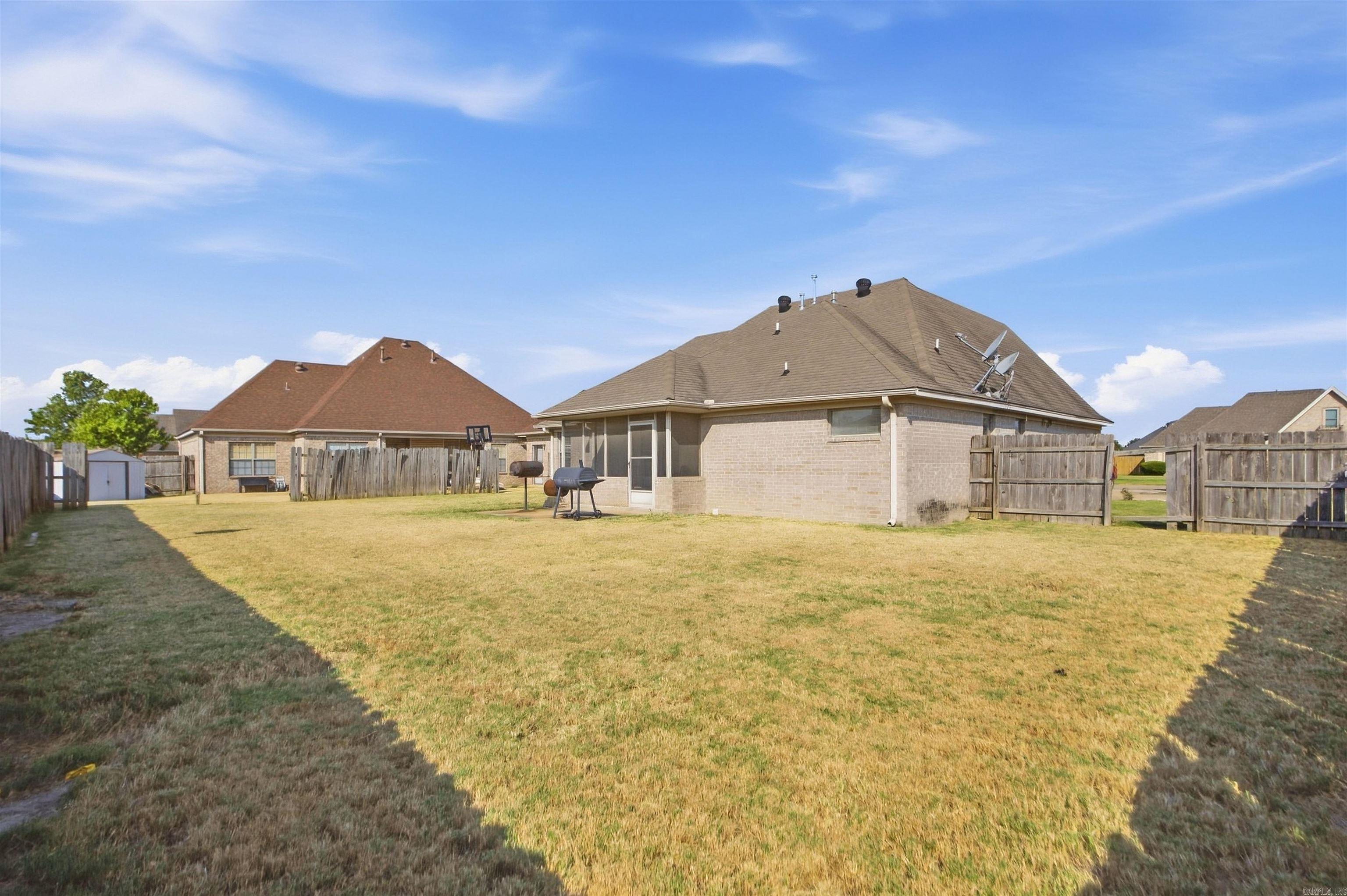 902 Rue Le Maison  Marion, AR