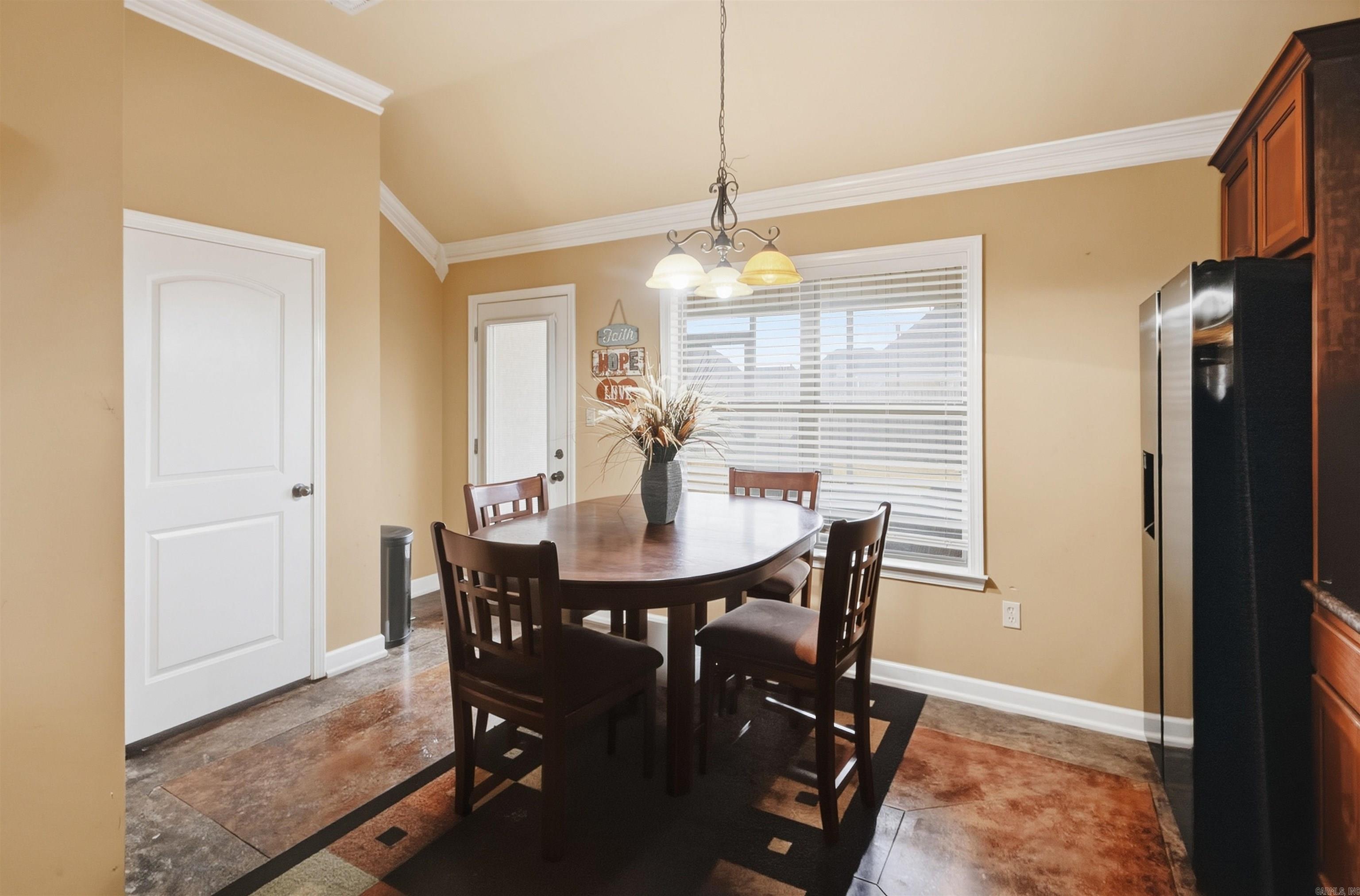 902 Rue Le Maison  Marion, AR
