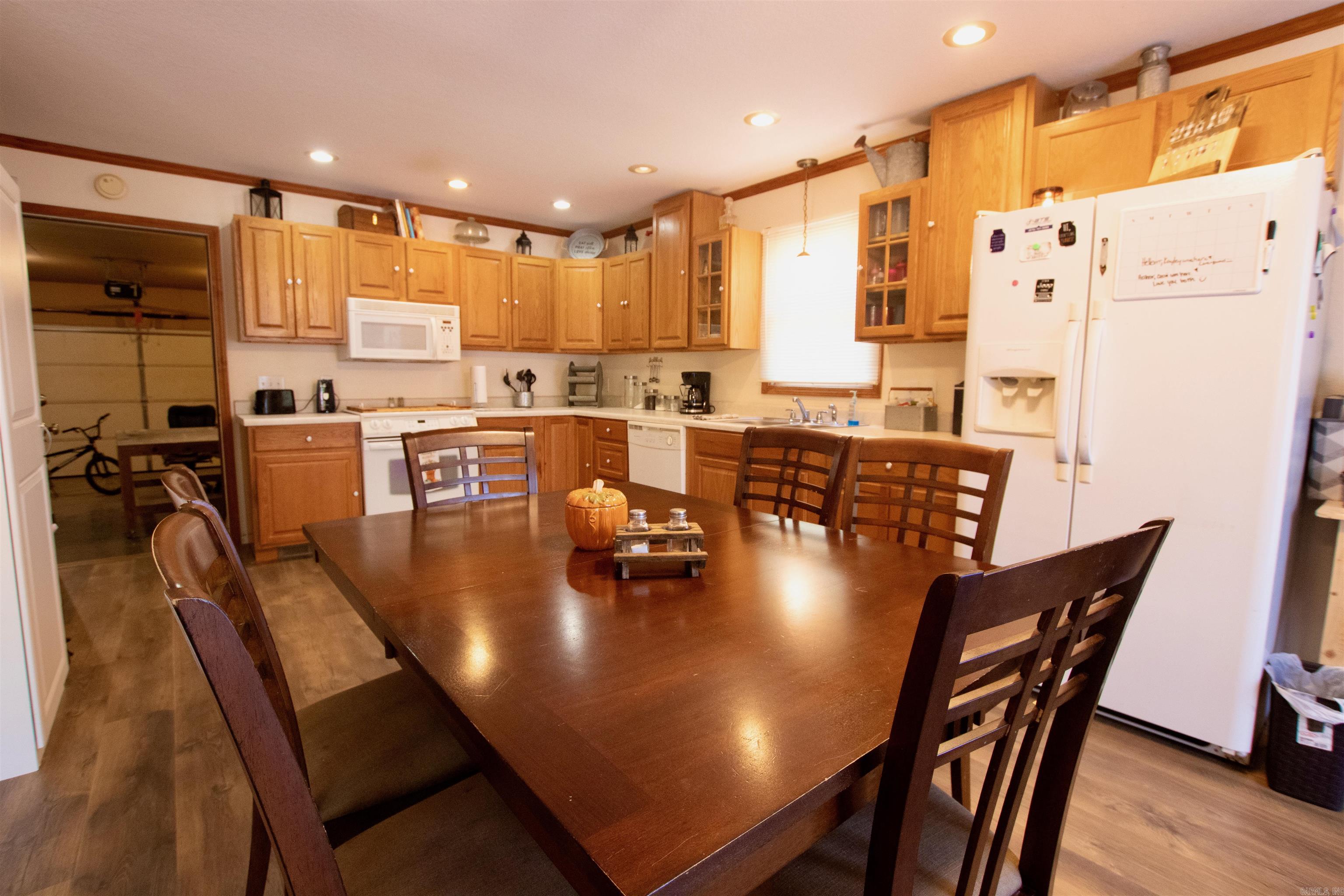 152 E Lakeshore Dr  Cherokee Village, AR