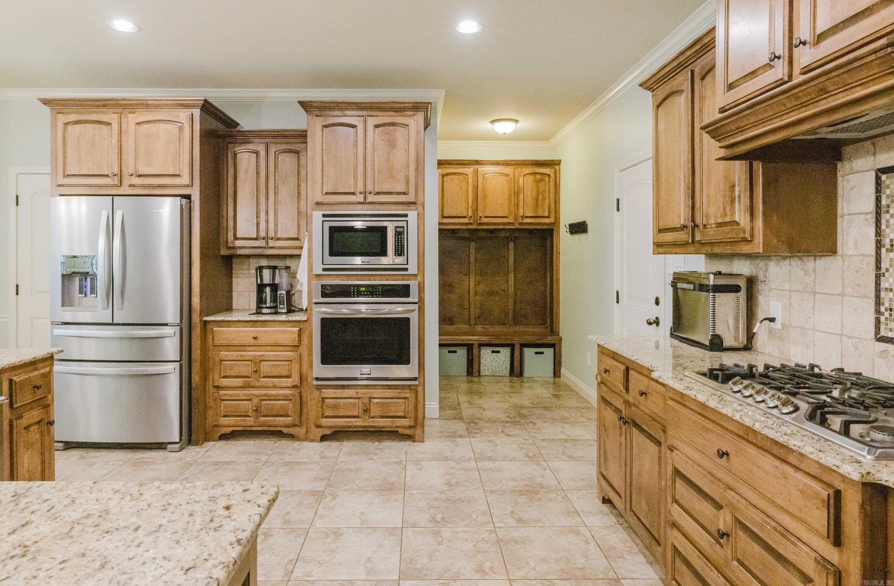 3600 Buckskin Road Benton, AR 72015
