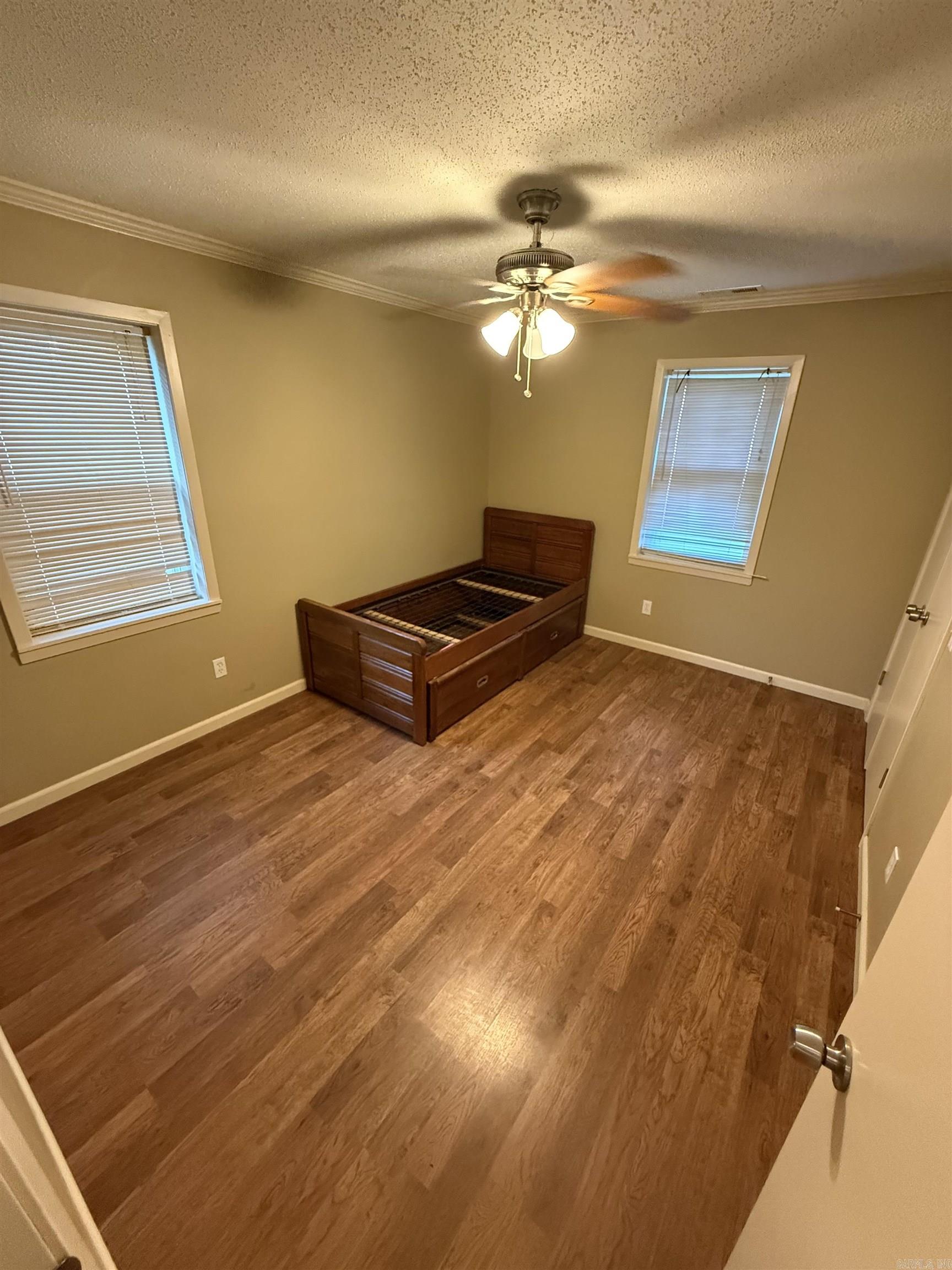 105 E Moore St  Tuckerman, AR