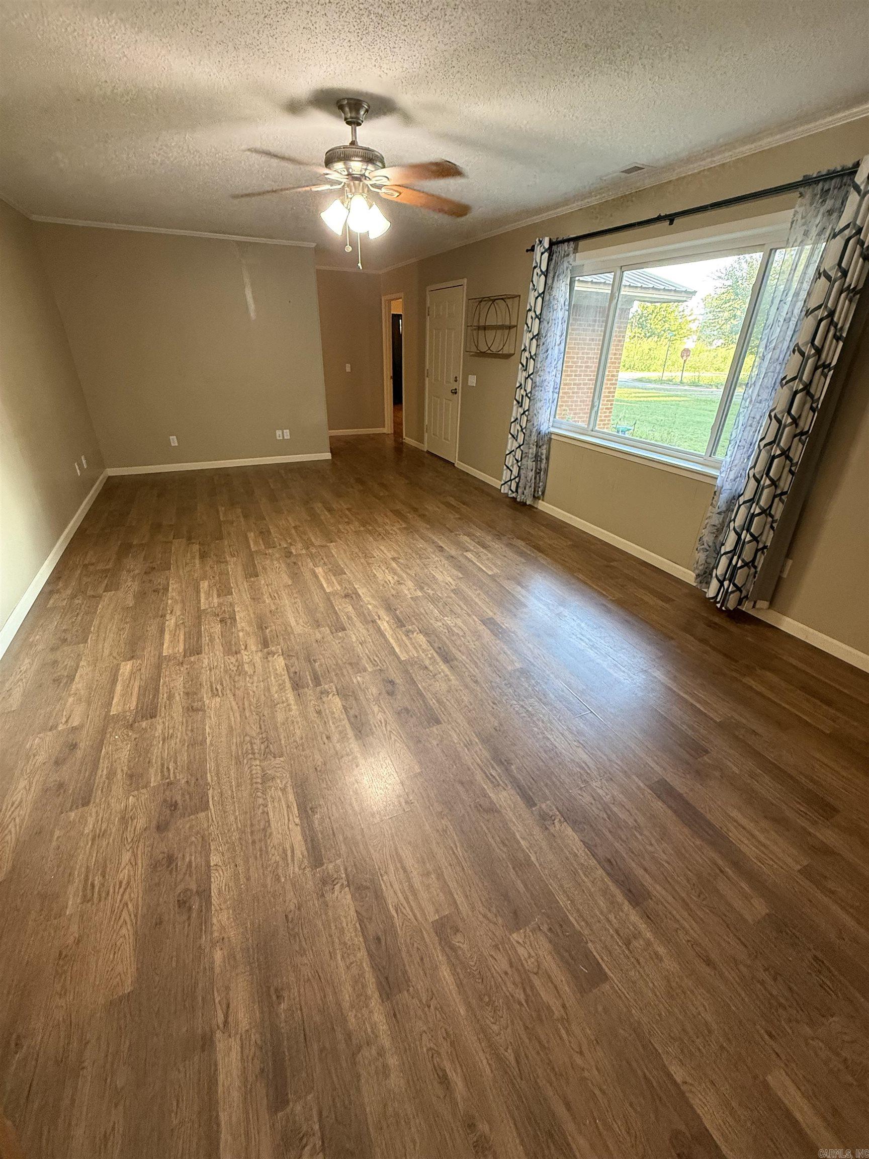105 E Moore St  Tuckerman, AR