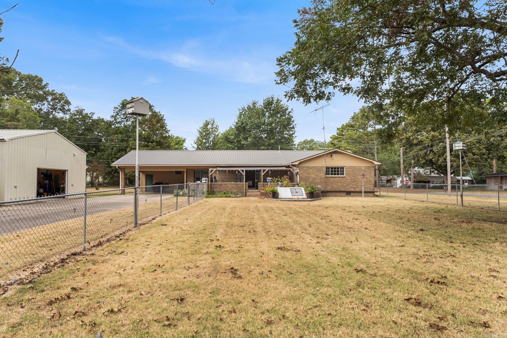302 S 15Th St  Des Arc, AR