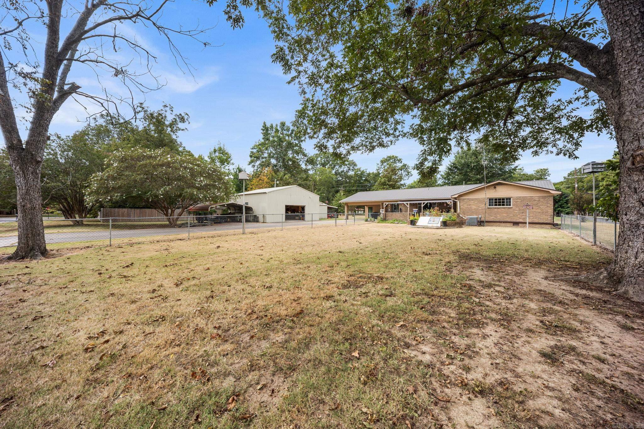 302 S 15Th St  Des Arc, AR