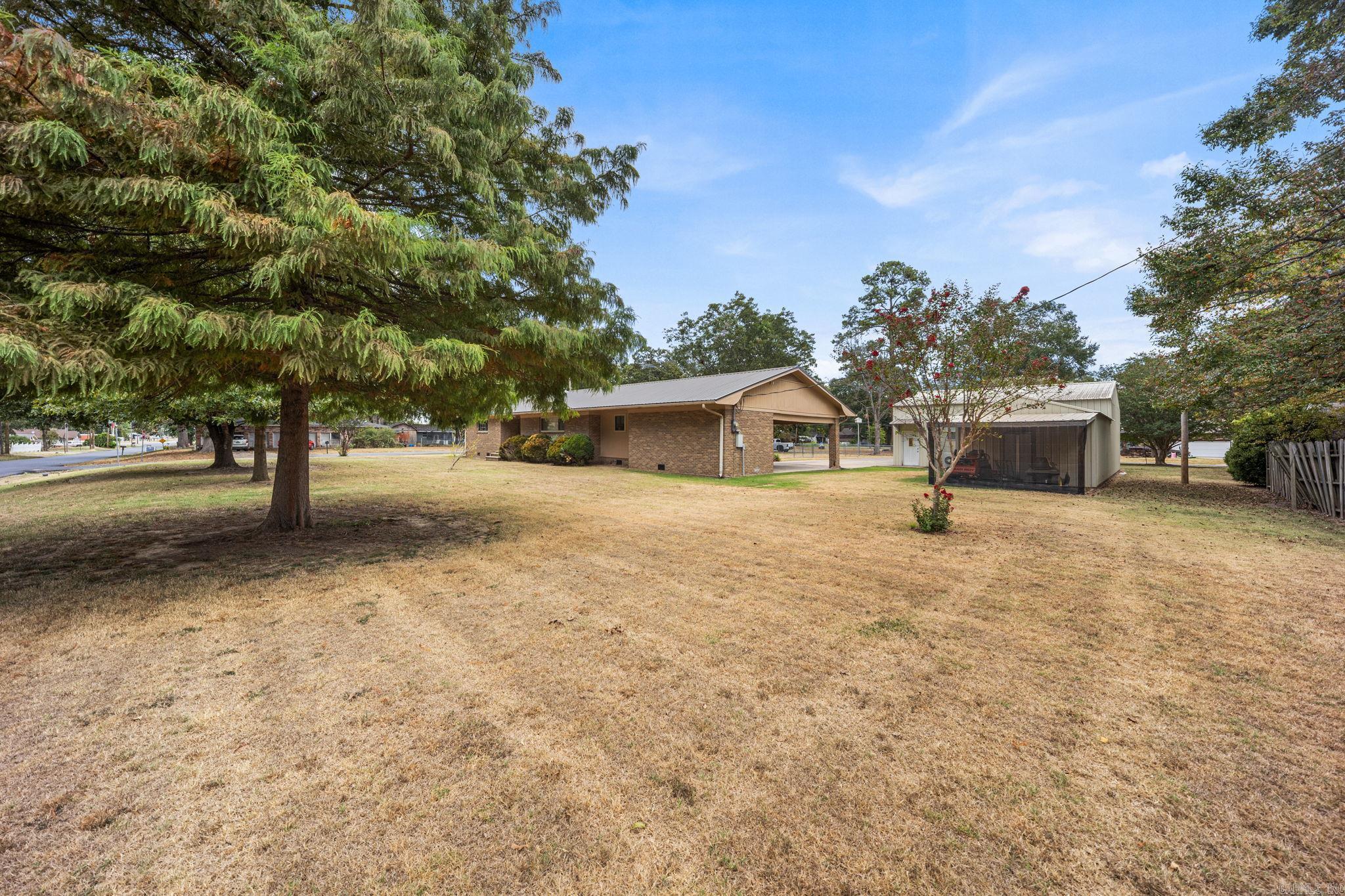 302 S 15Th St  Des Arc, AR