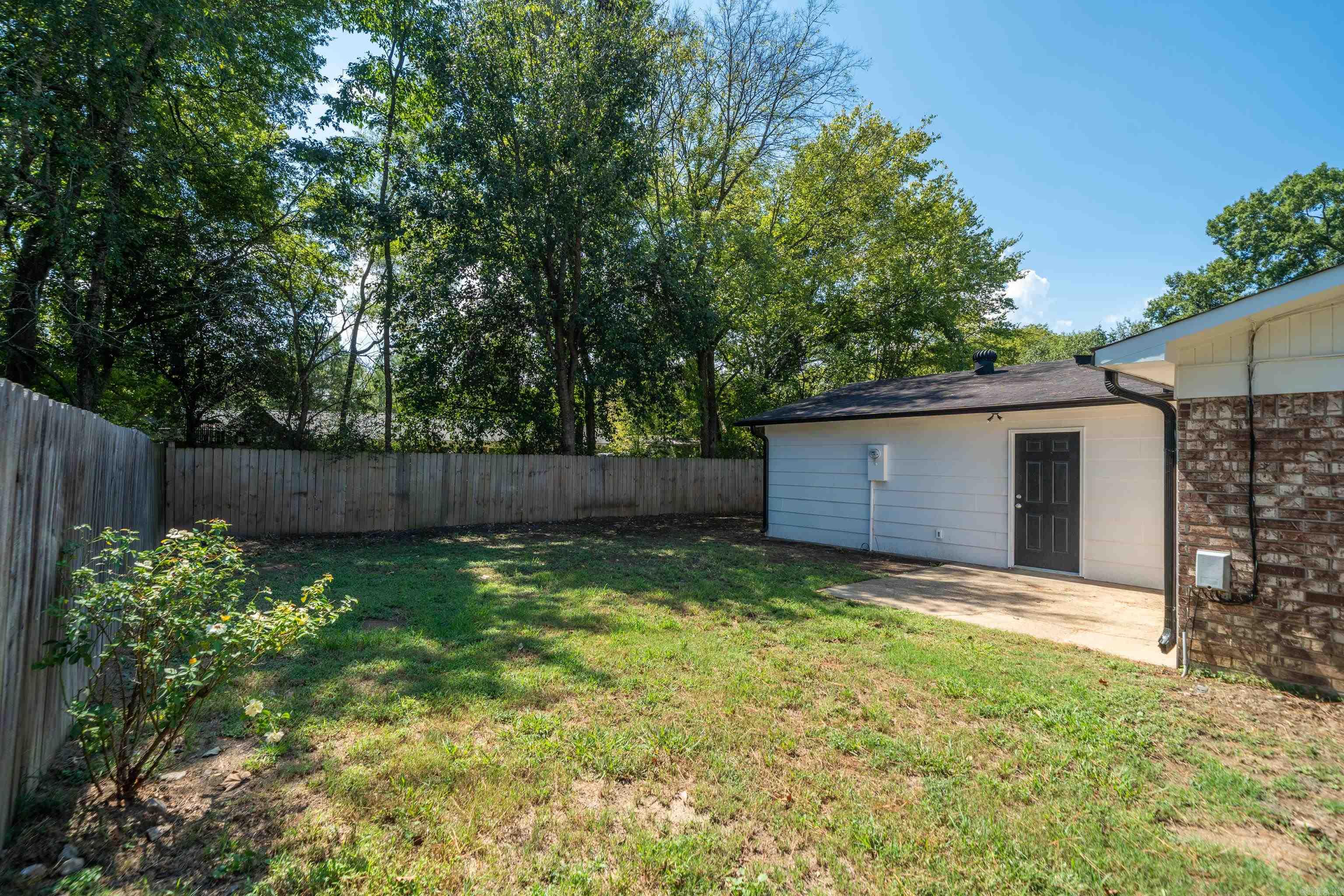 423 Pine Meadows  Hot Springs, AR