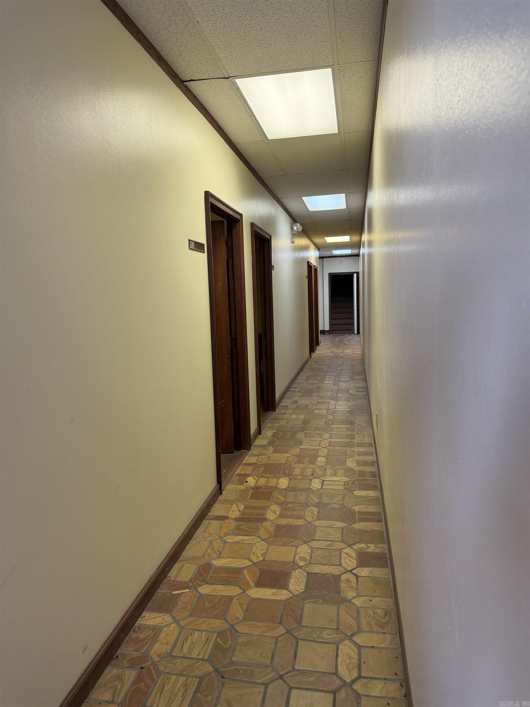 303 N Spruce Street — photo 4