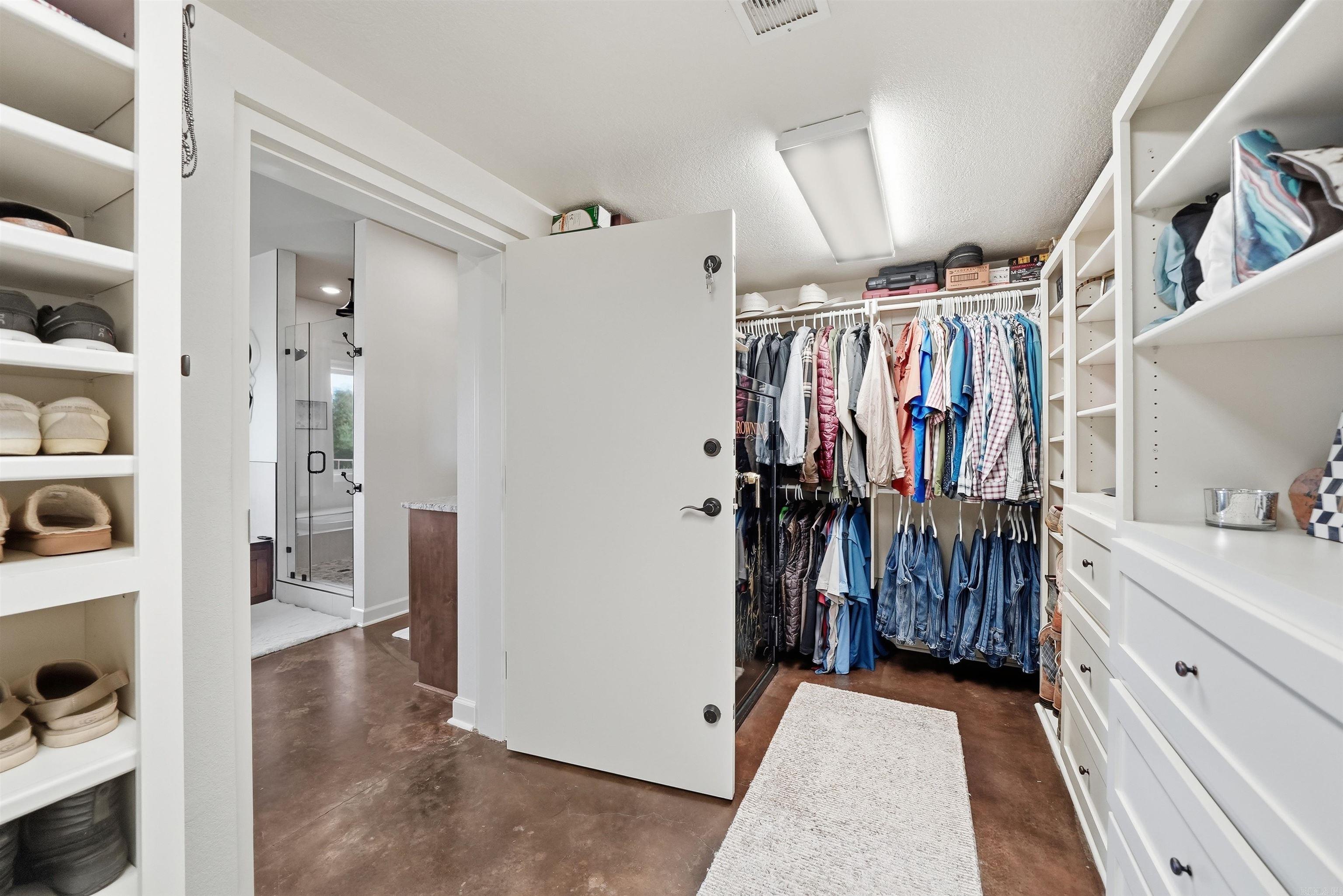 340 Harvey Jobe Romance, AR 72136