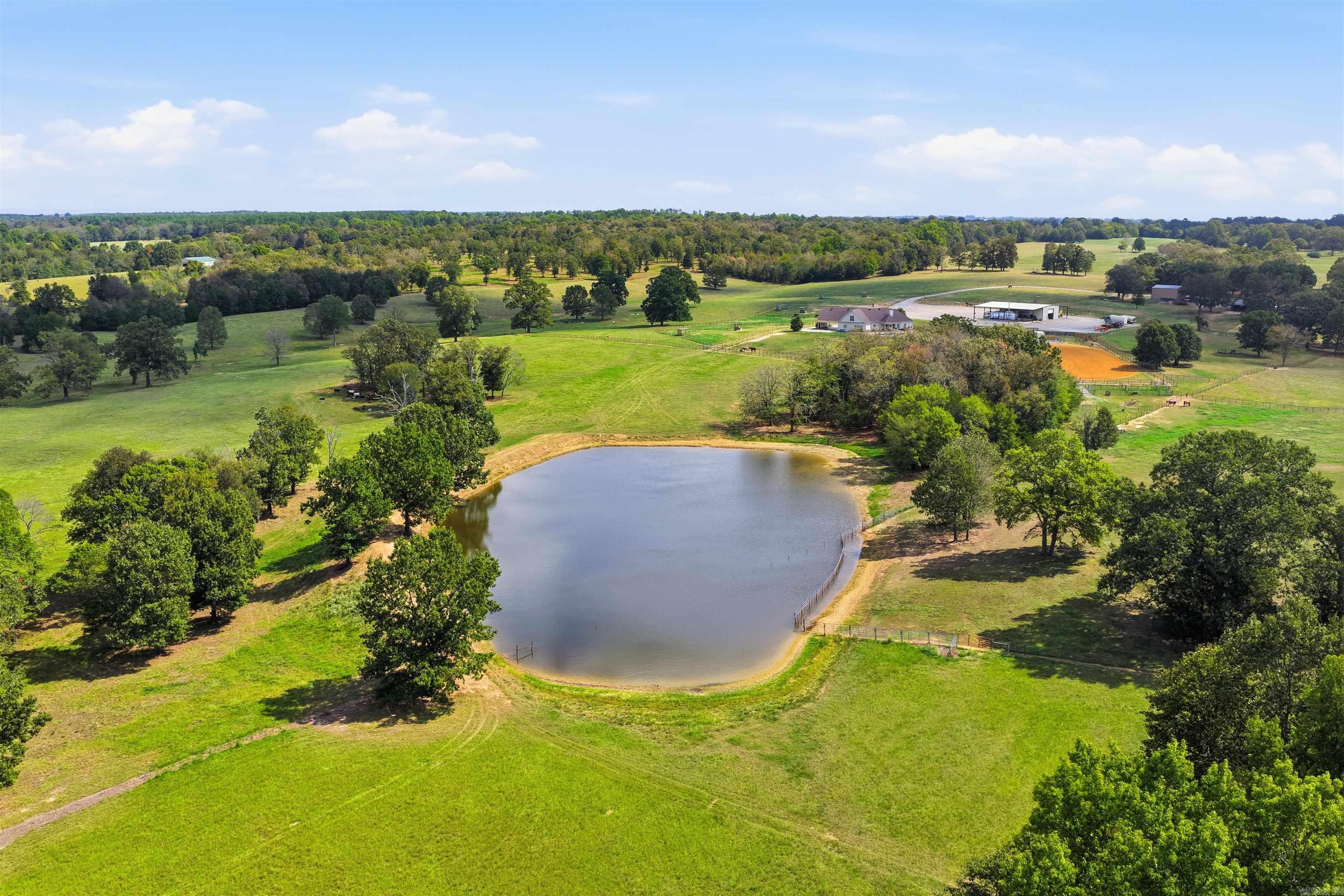 340 Harvey Jobe Romance, AR 72136