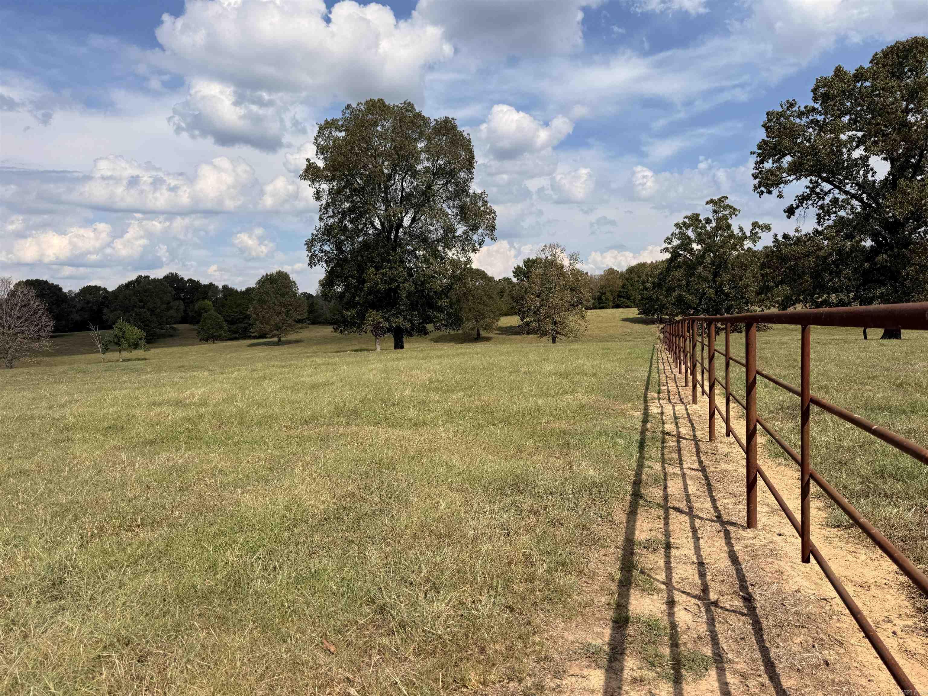 340 Harvey Jobe Romance, AR 72136