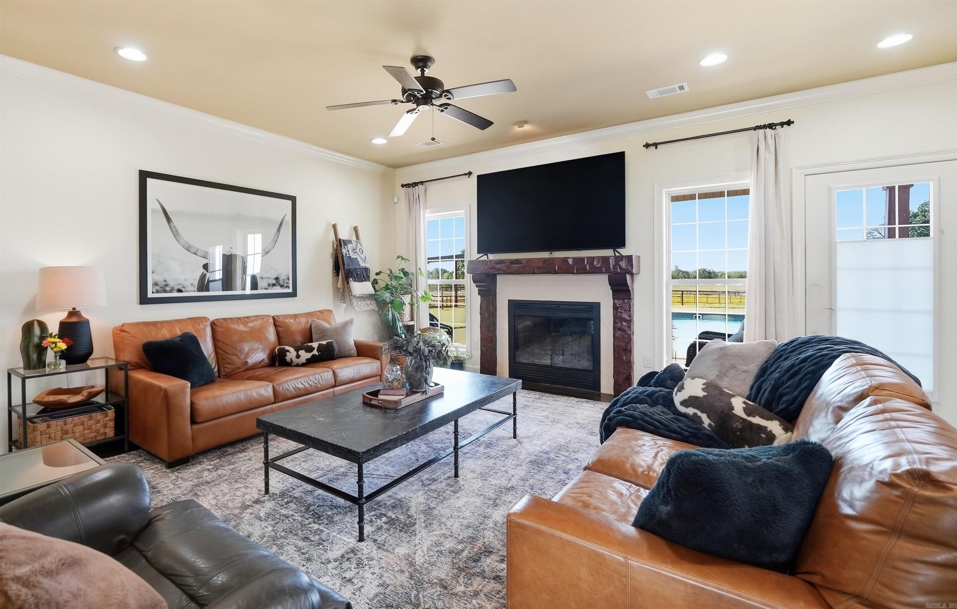 340 Harvey Jobe Romance, AR 72136