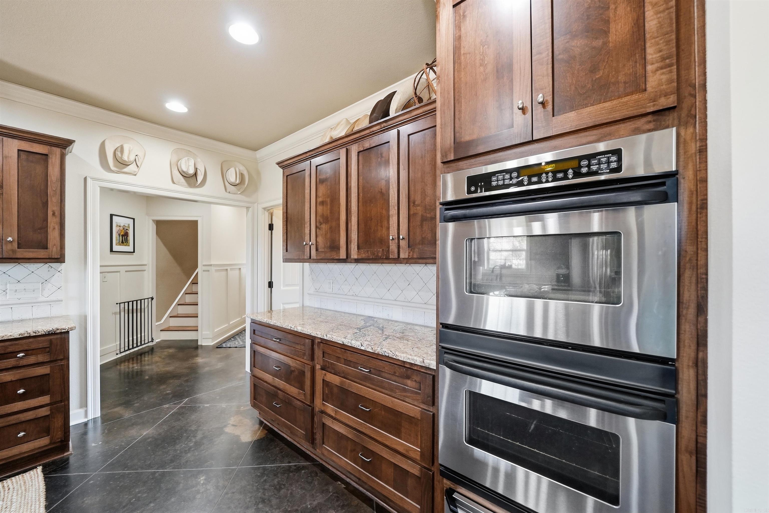 340 Harvey Jobe Romance, AR 72136