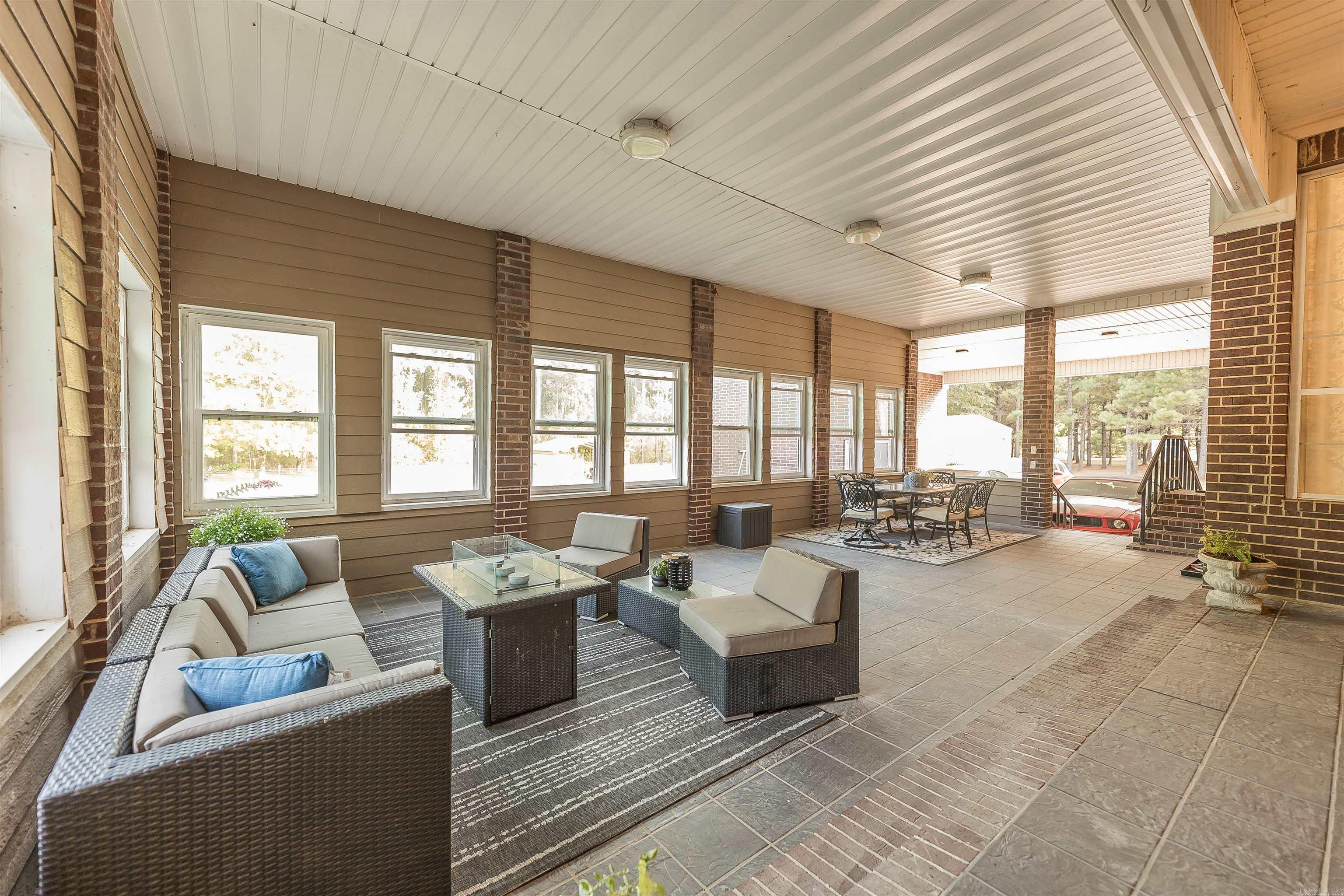 283 Ouachita 45 Camden, AR 71701