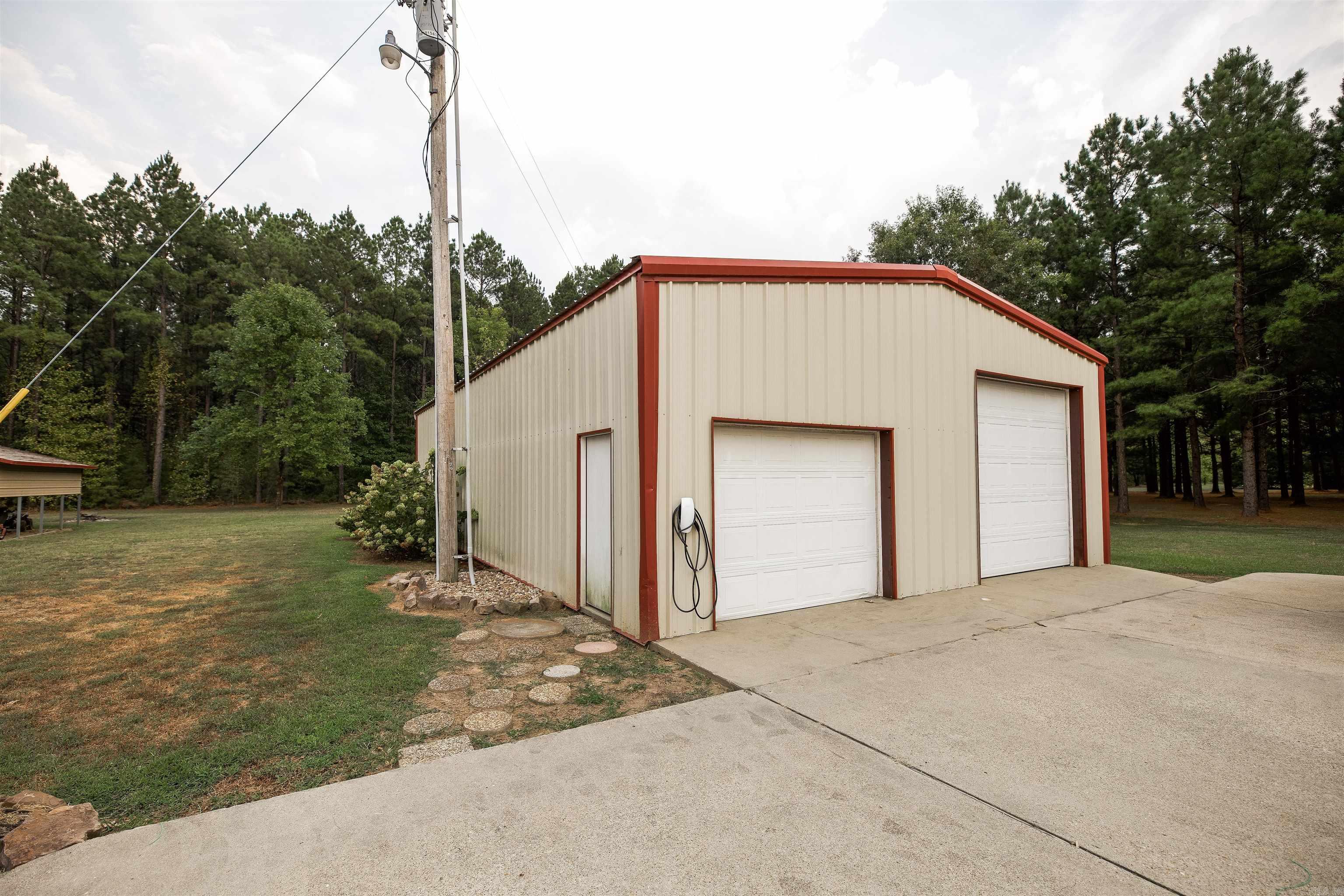 283 Ouachita 45 Camden, AR 71701