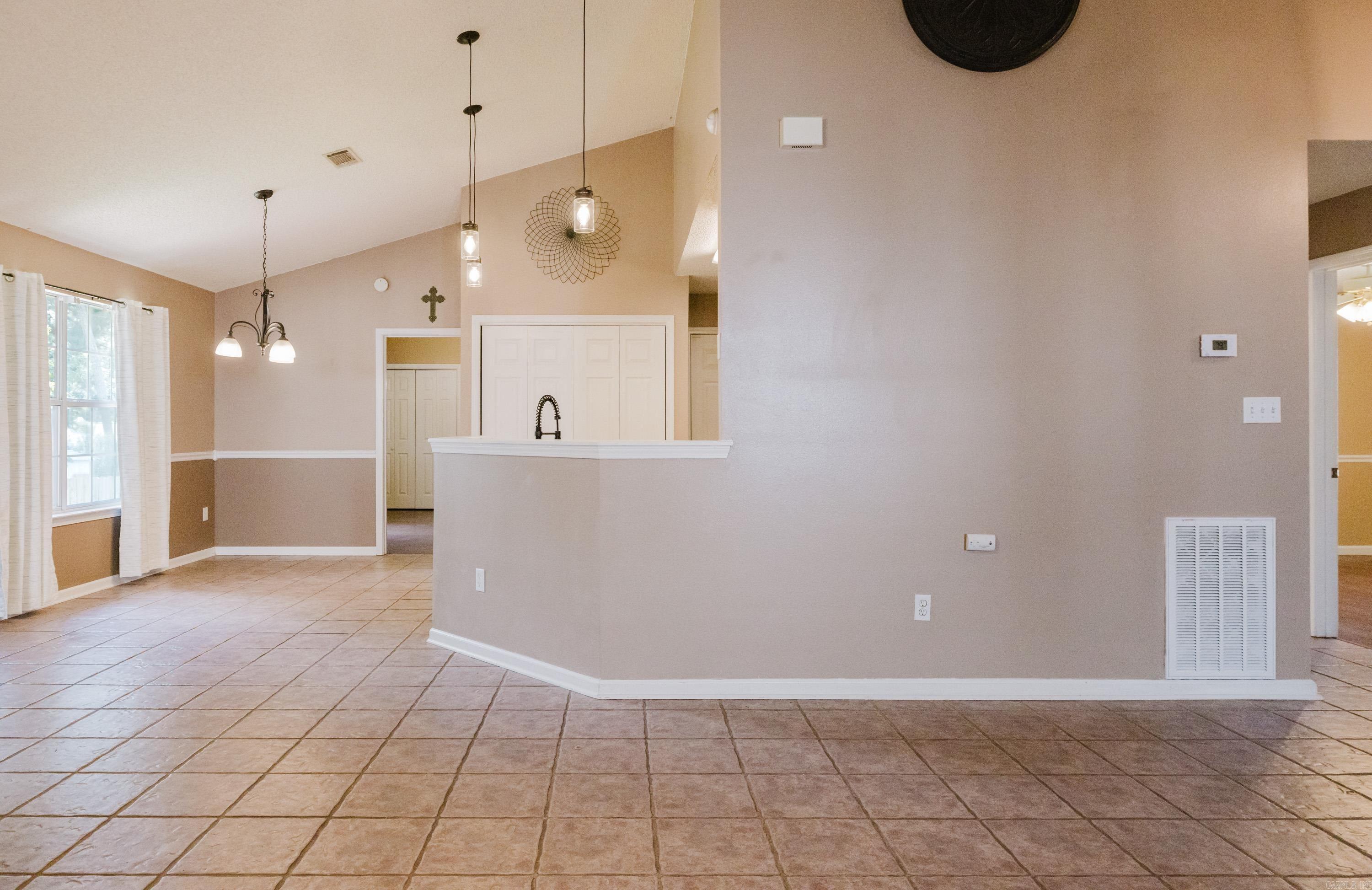 902 Weatherford  Benton, AR