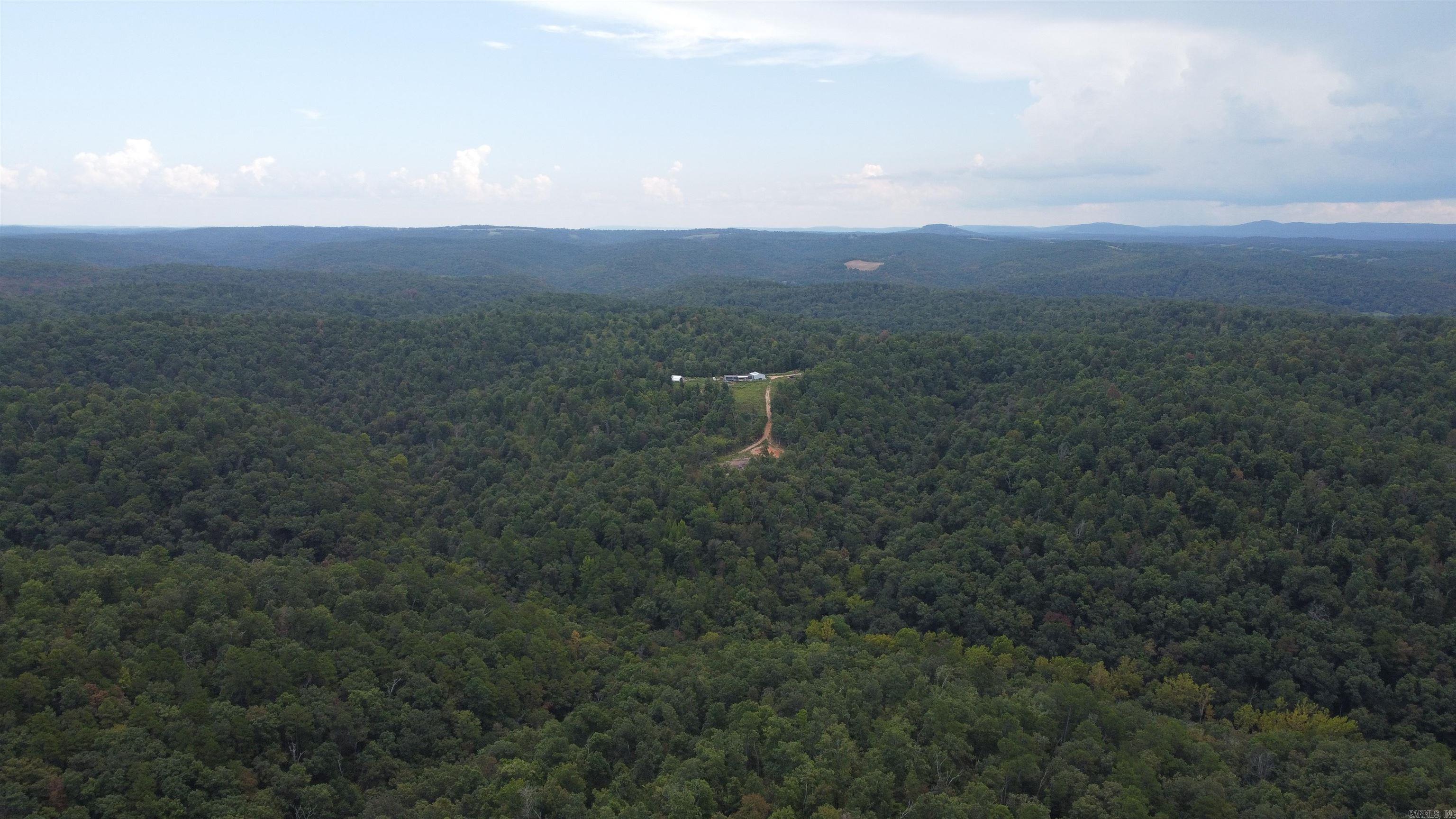 2561 Gutter RD Harriet, AR 72639