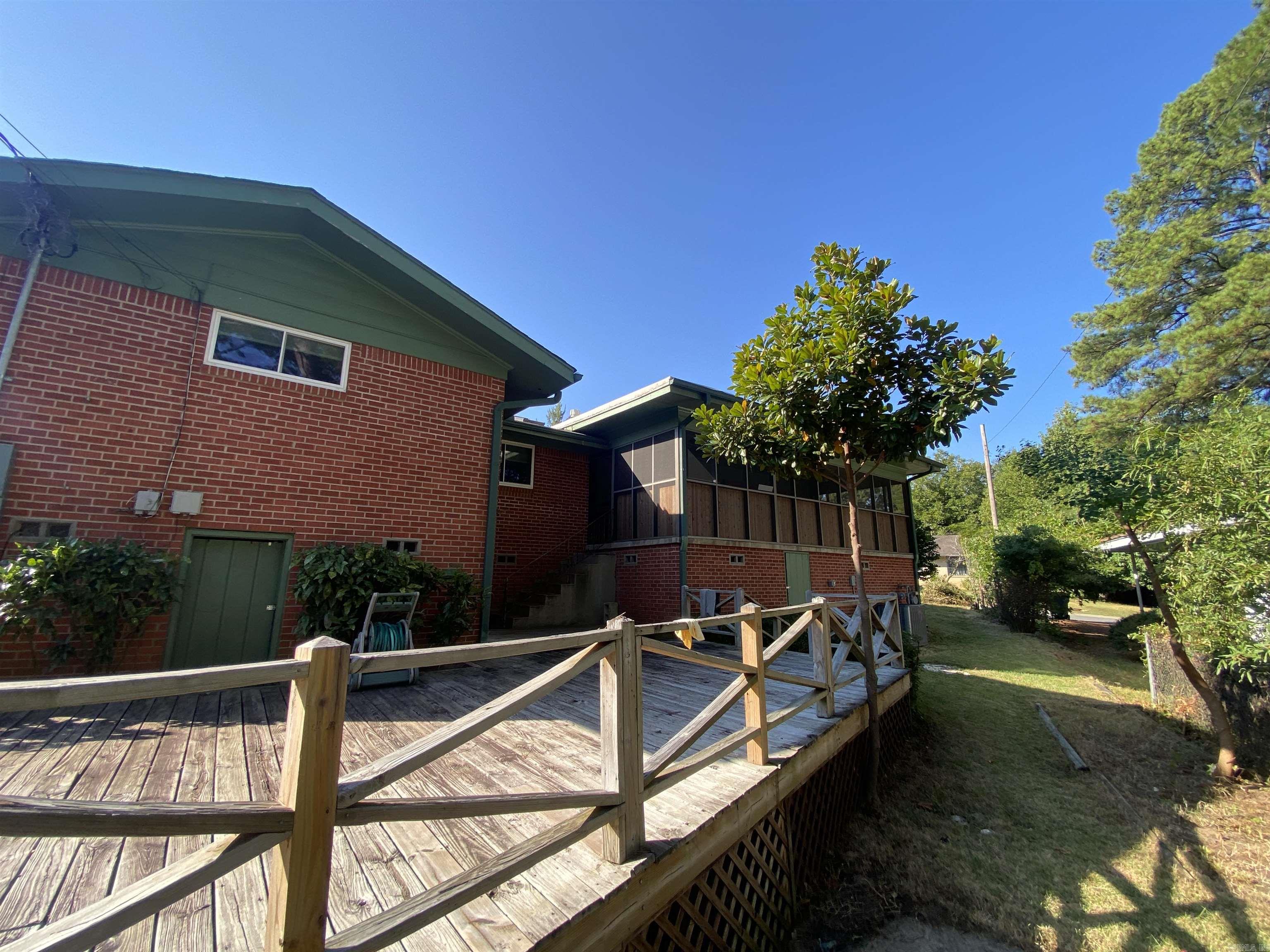 50 Broadmoor  Little Rock, AR