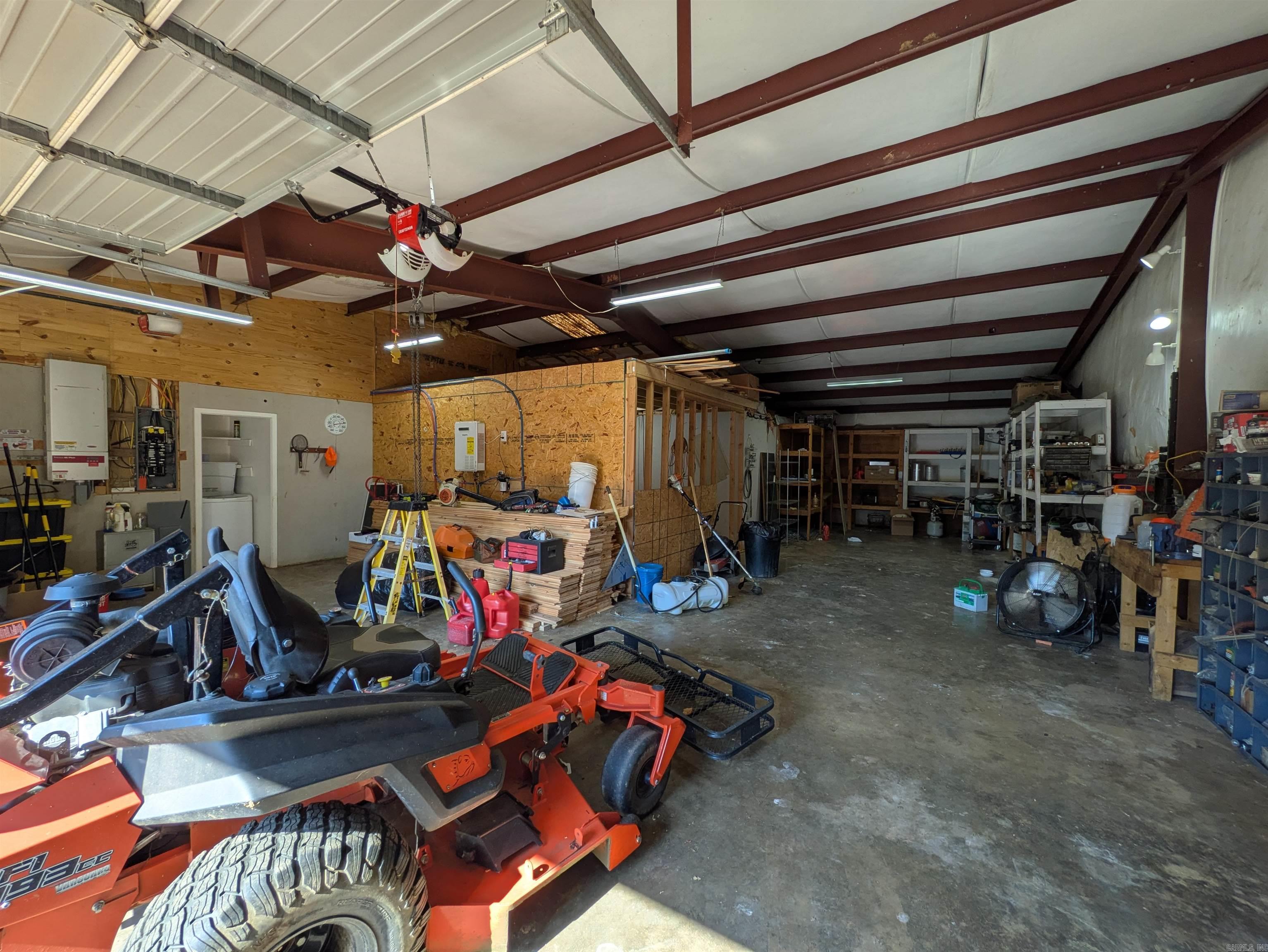 9445 County Road 5440  Ozone, AR