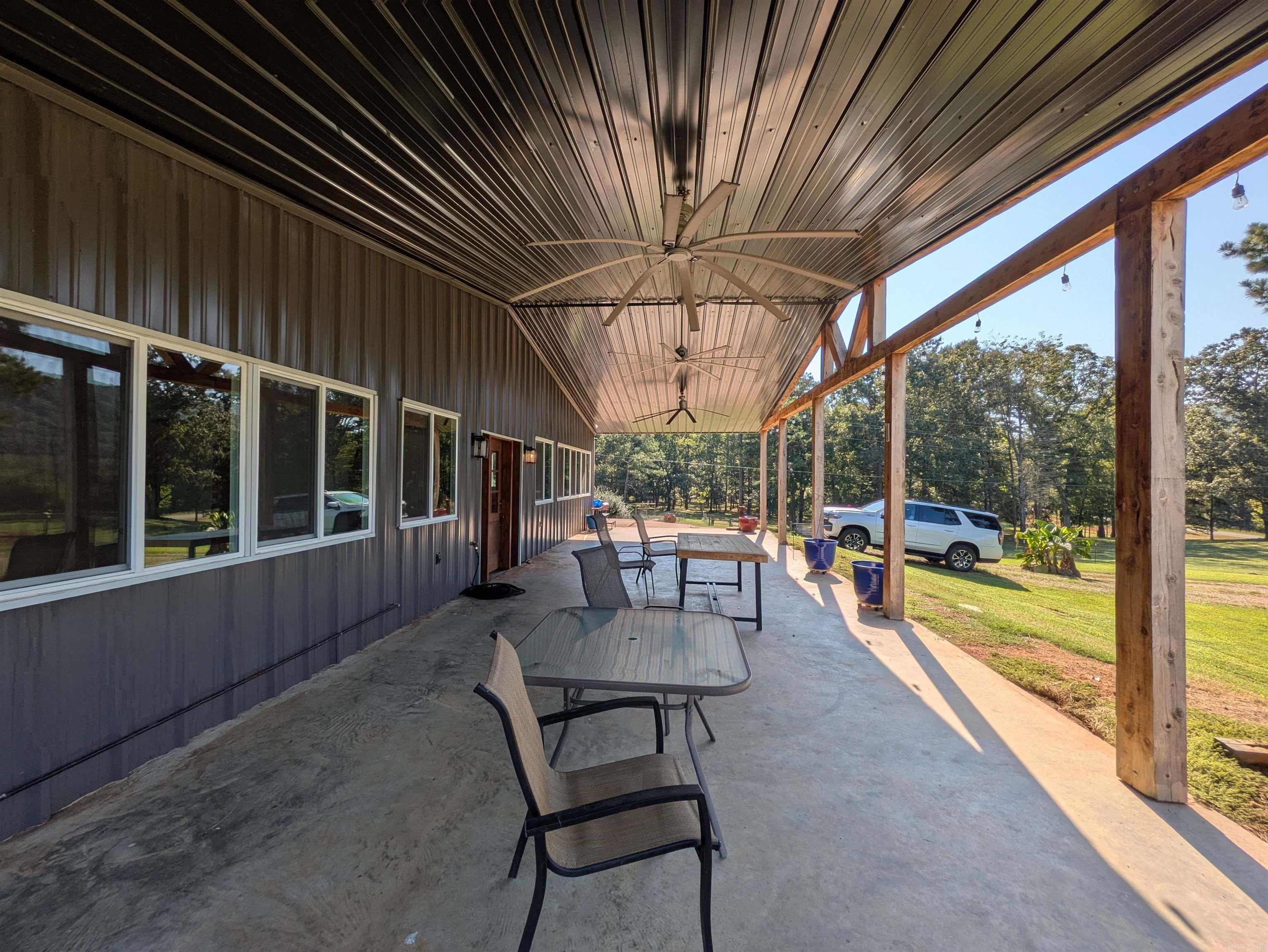9445 County Road 5440  Ozone, AR