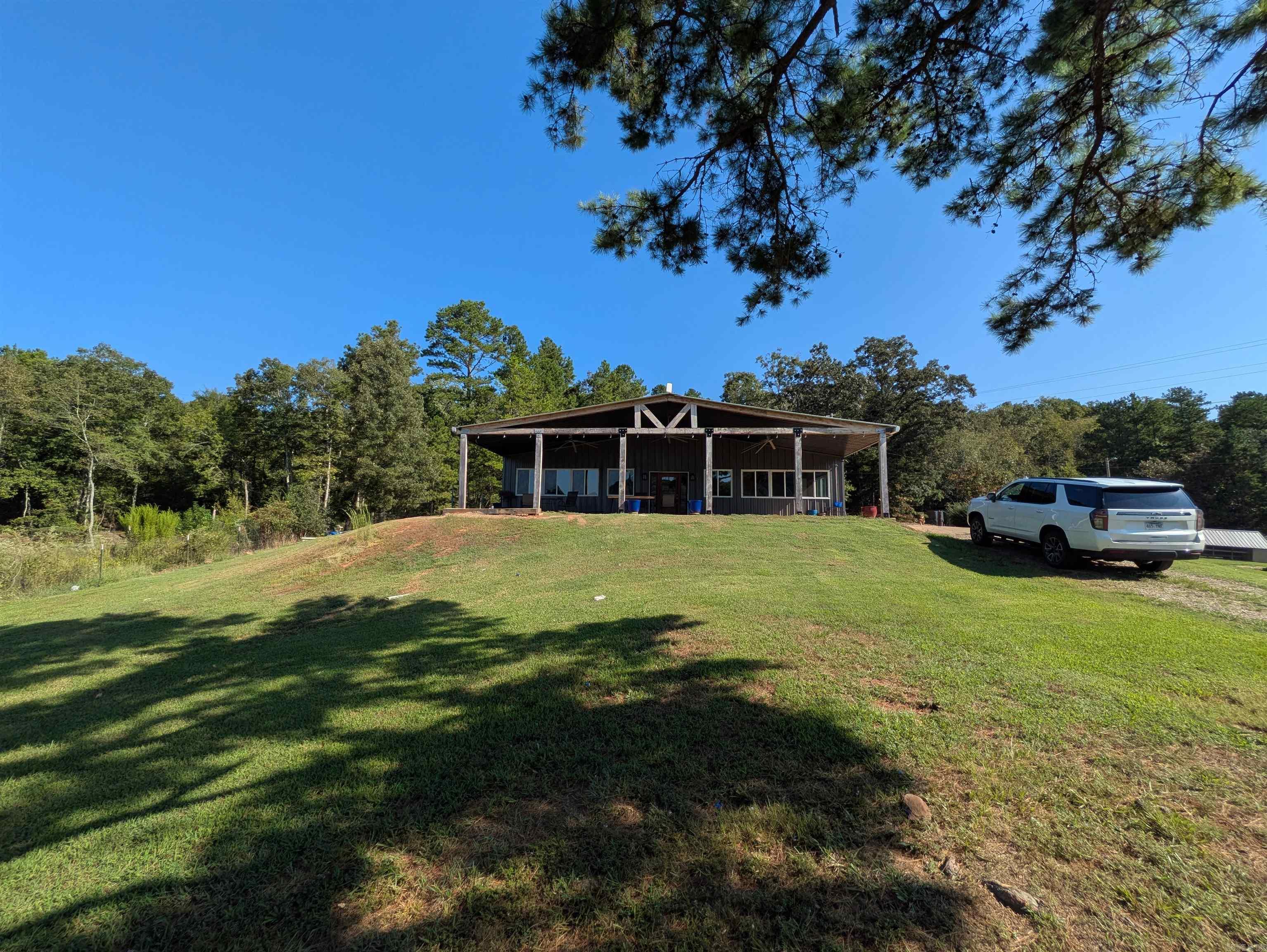 9445 County Road 5440  Ozone, AR