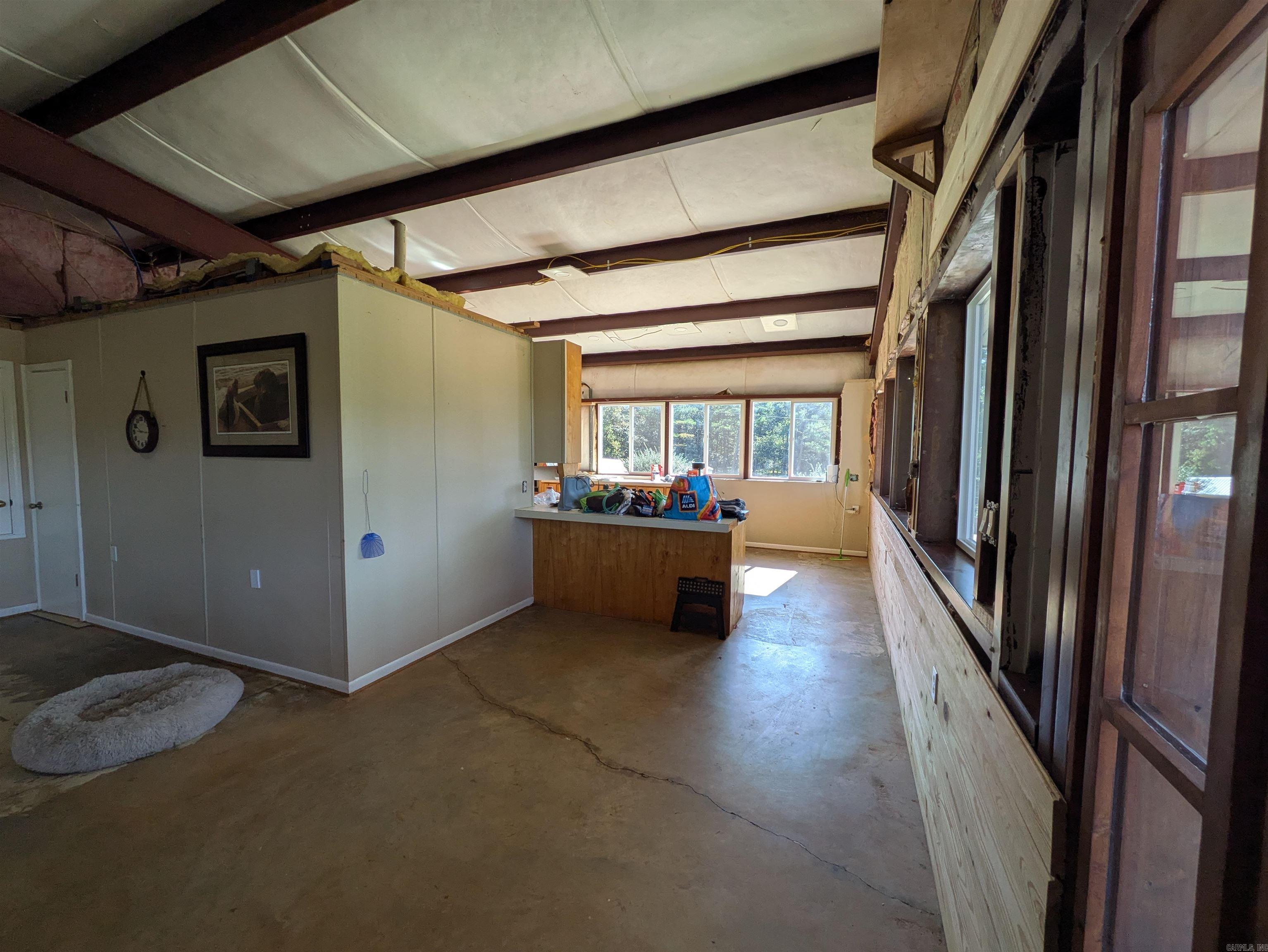 9445 County Road 5440  Ozone, AR