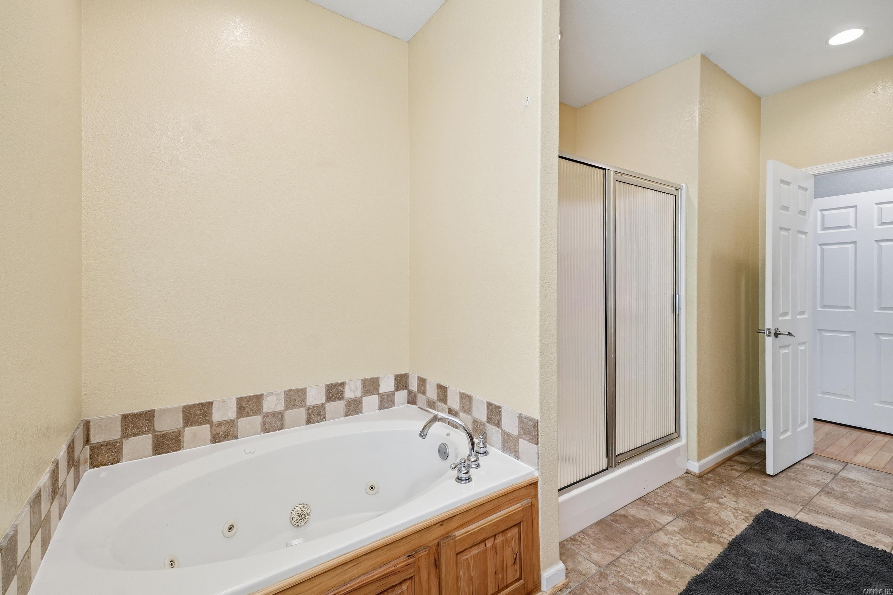 5057 Whitney Lane Benton, AR 72019