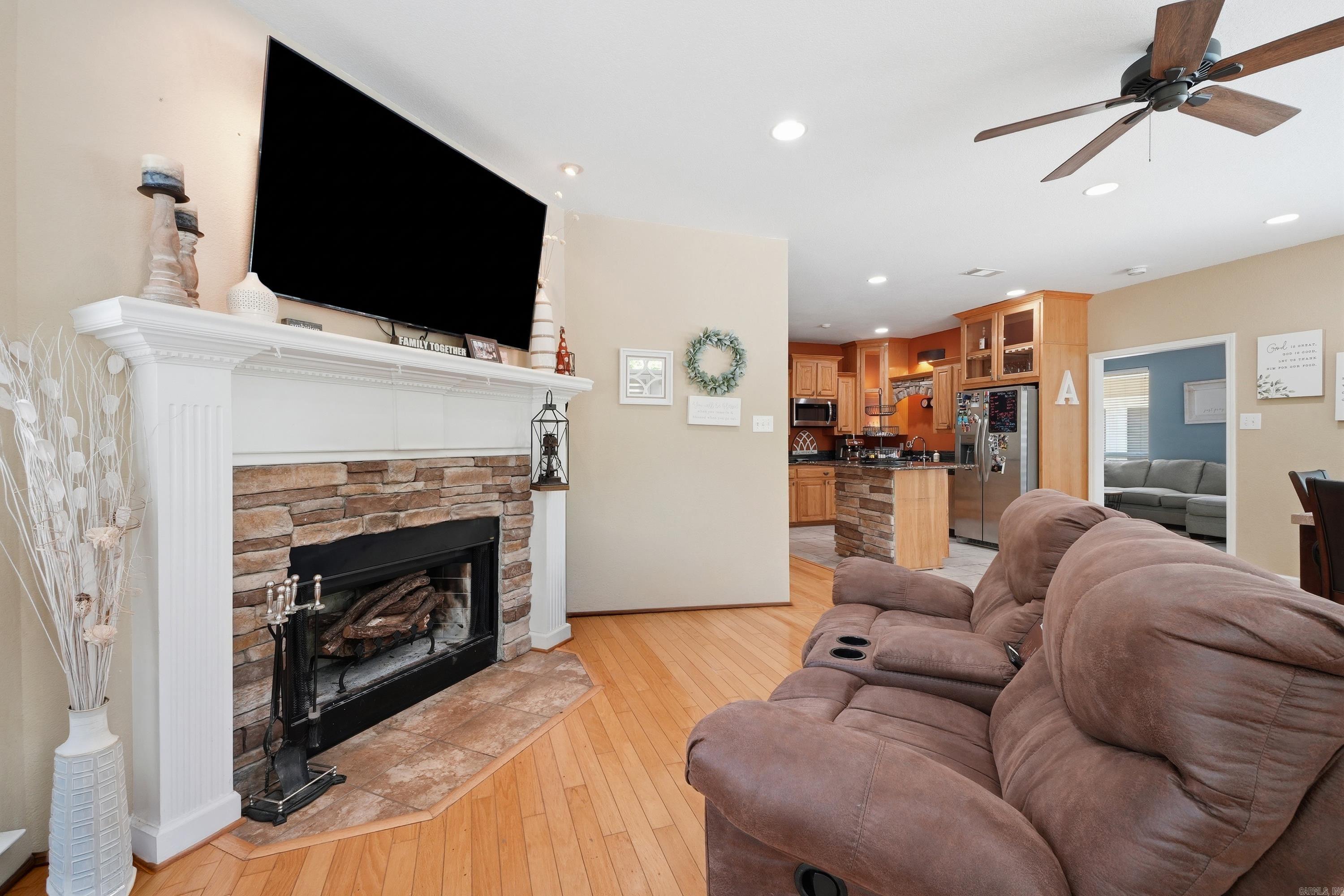 5057 Whitney Lane — photo 4