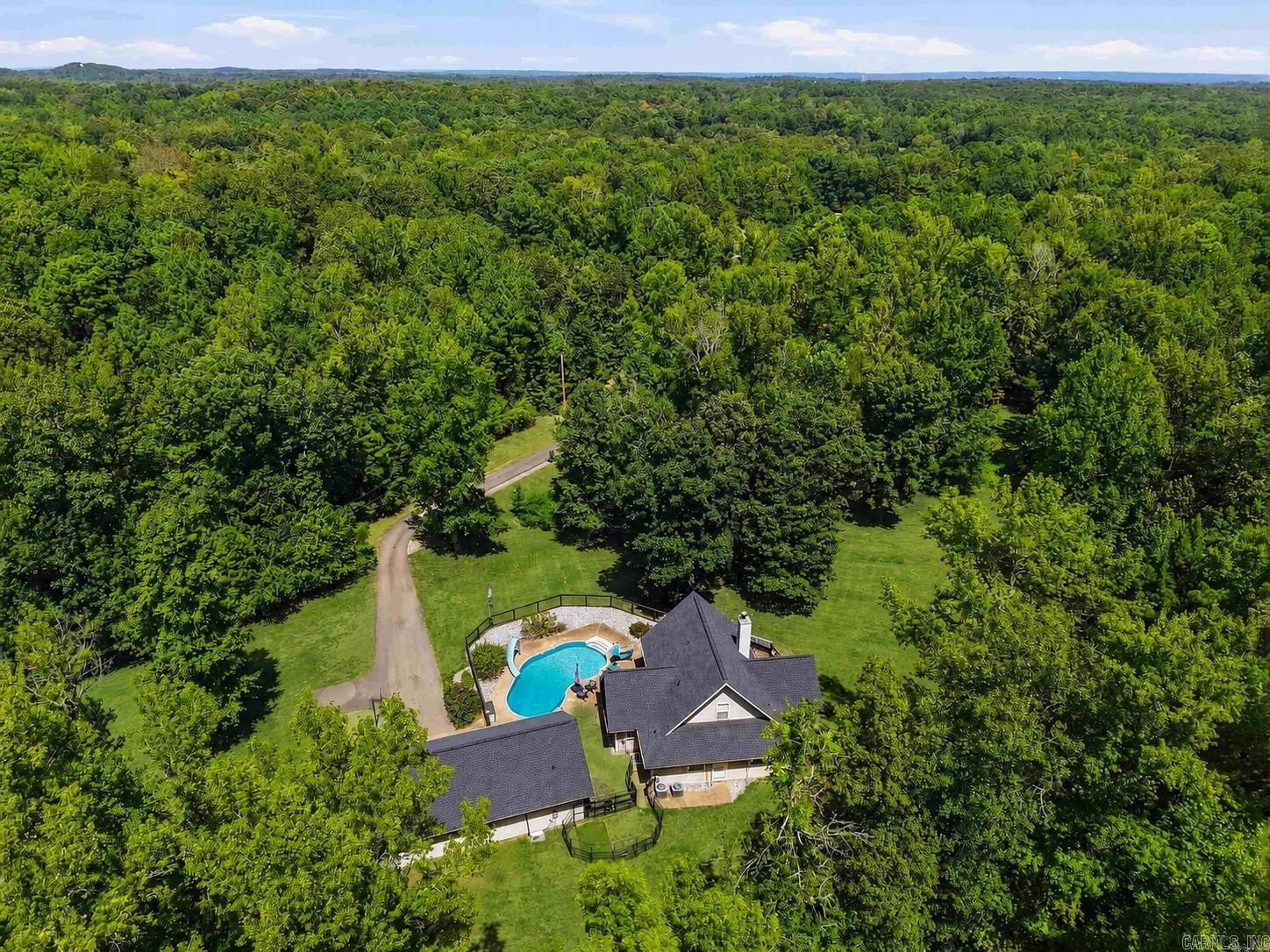 5057 Whitney Lane Benton, AR 72019