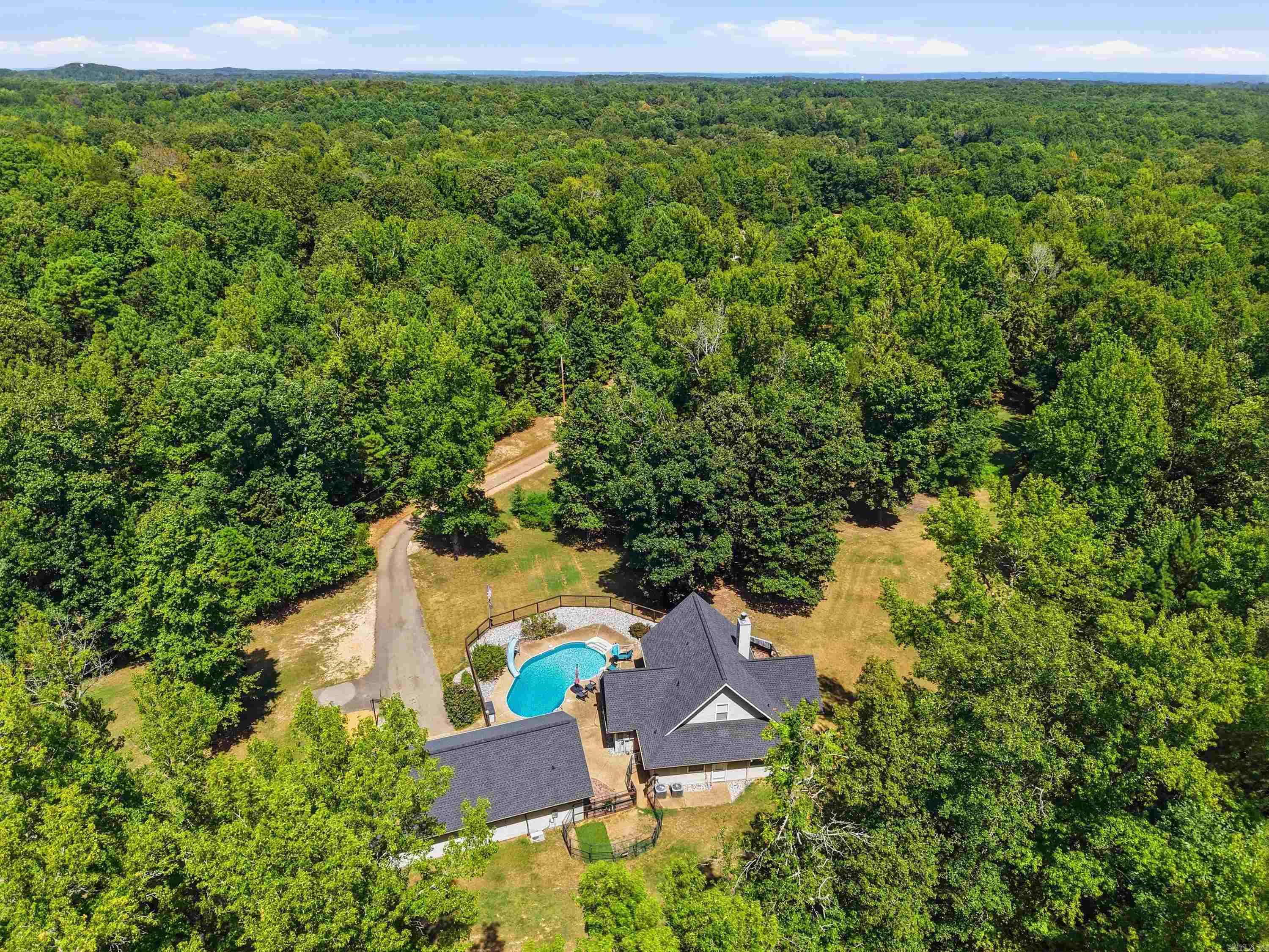 5057 Whitney Lane Benton, AR 72019