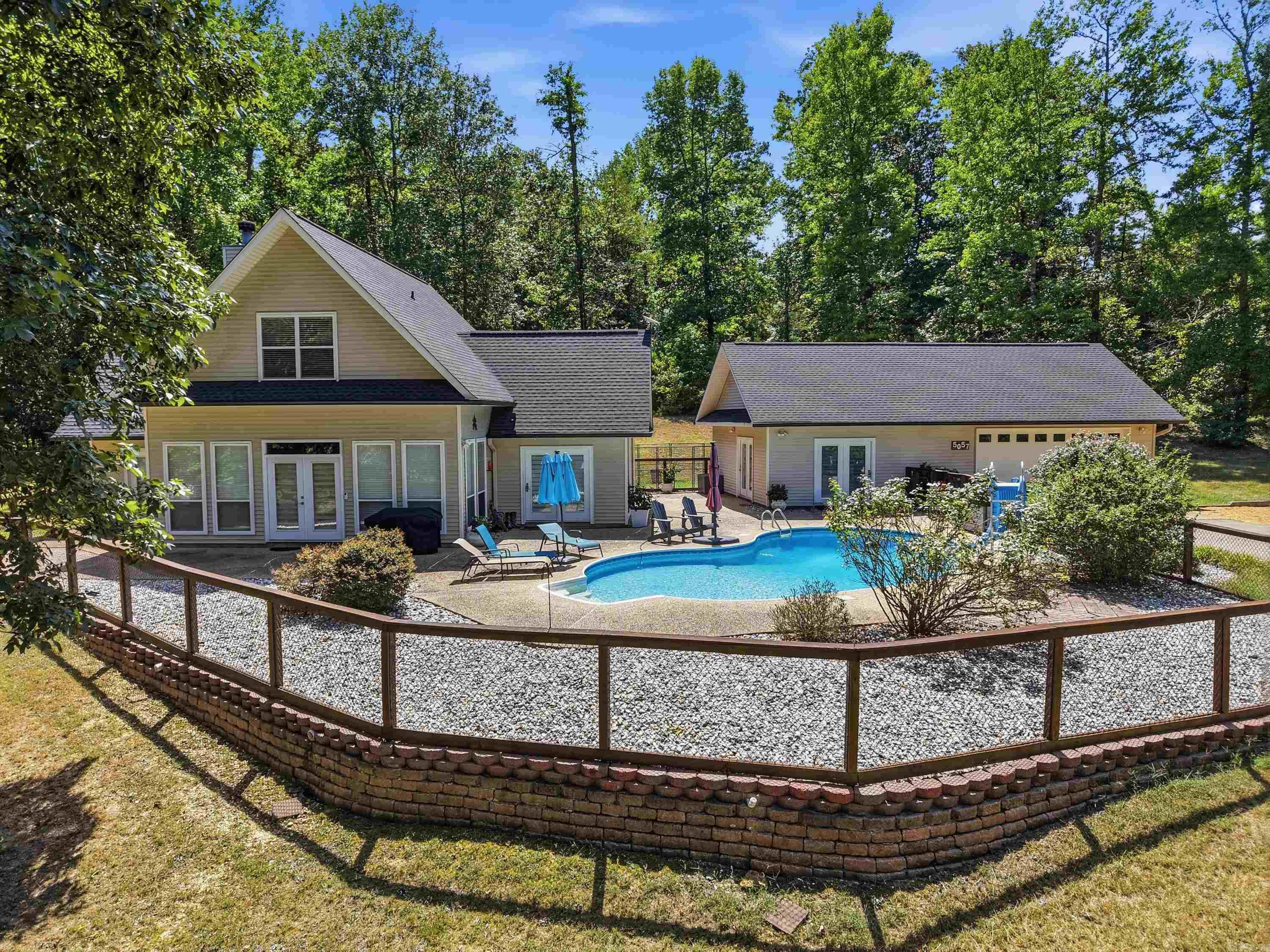 5057 Whitney Lane Benton, AR 72019