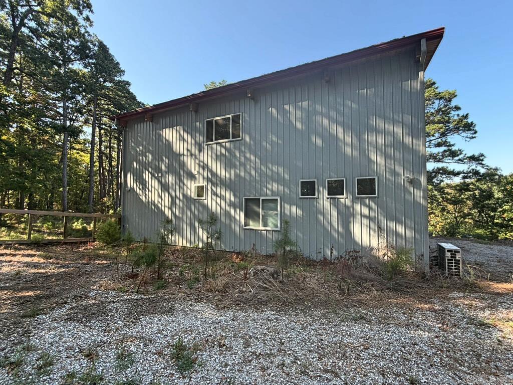 1325 Kahoka Rd
