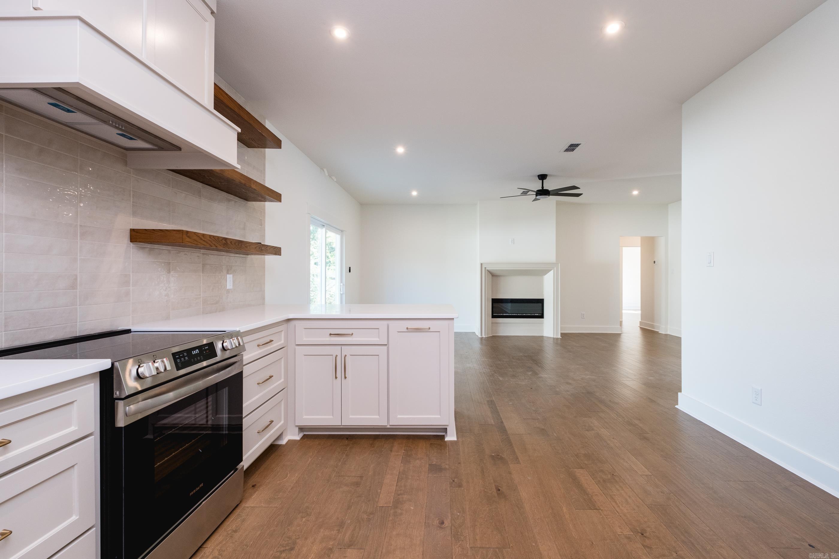 10 Ludington  Little Rock, AR