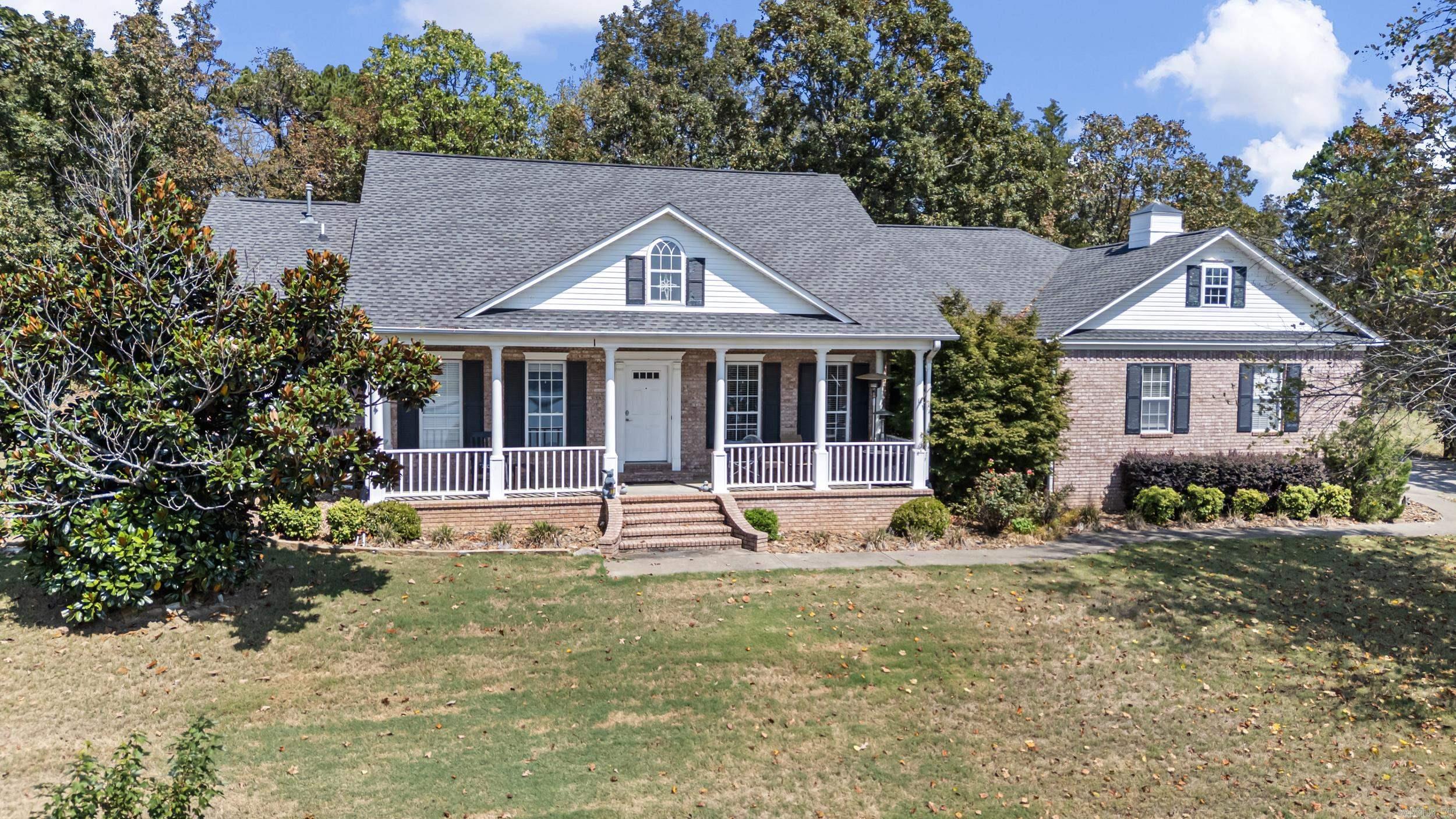 12 W Ridgeline Dr Russellville, AR 72802