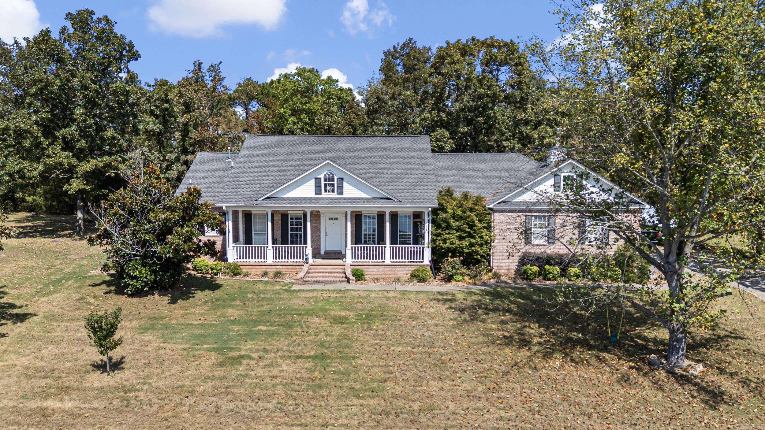 12 W Ridgeline Dr Russellville, AR 72802