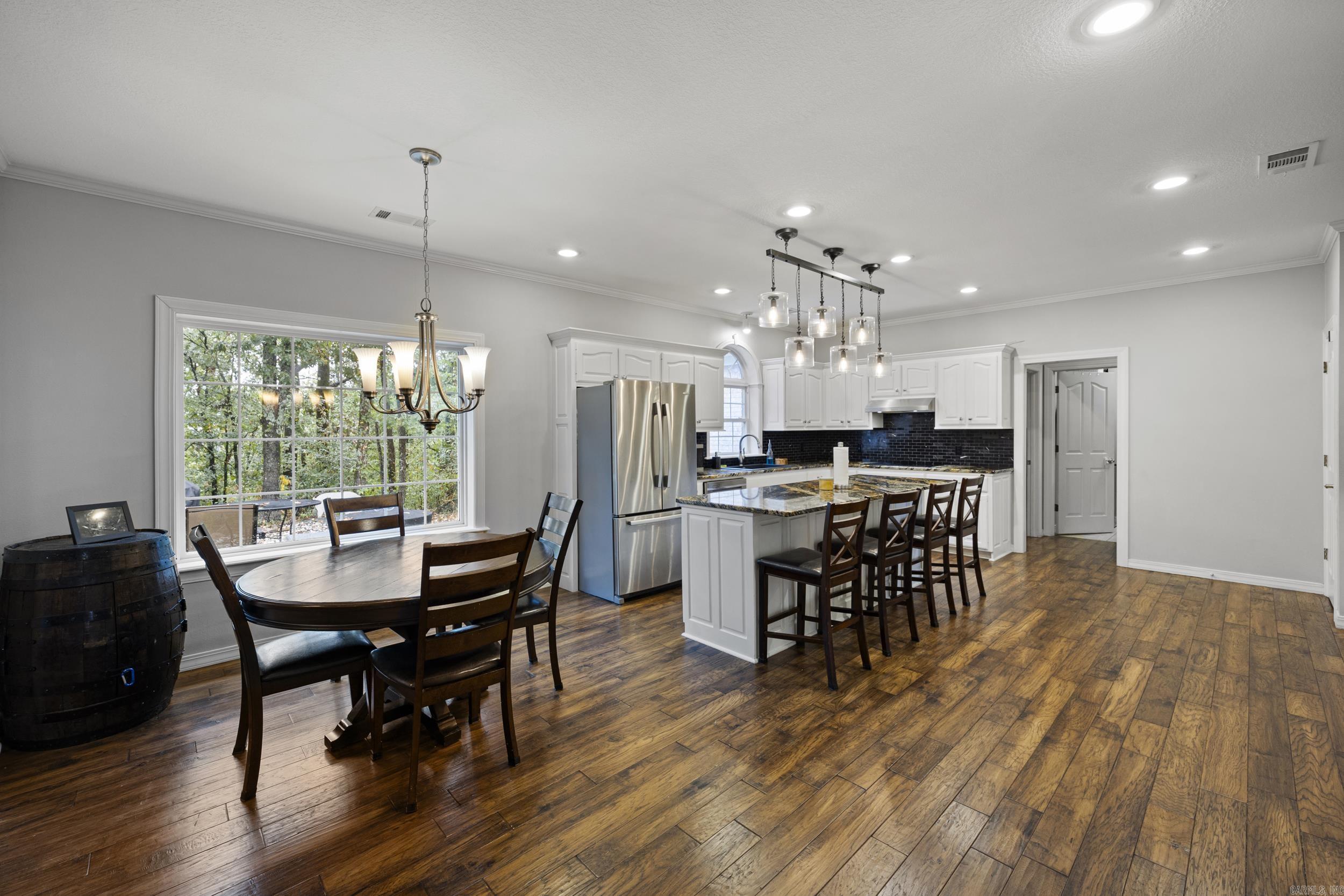 12 W Ridgeline Dr Russellville, AR 72802