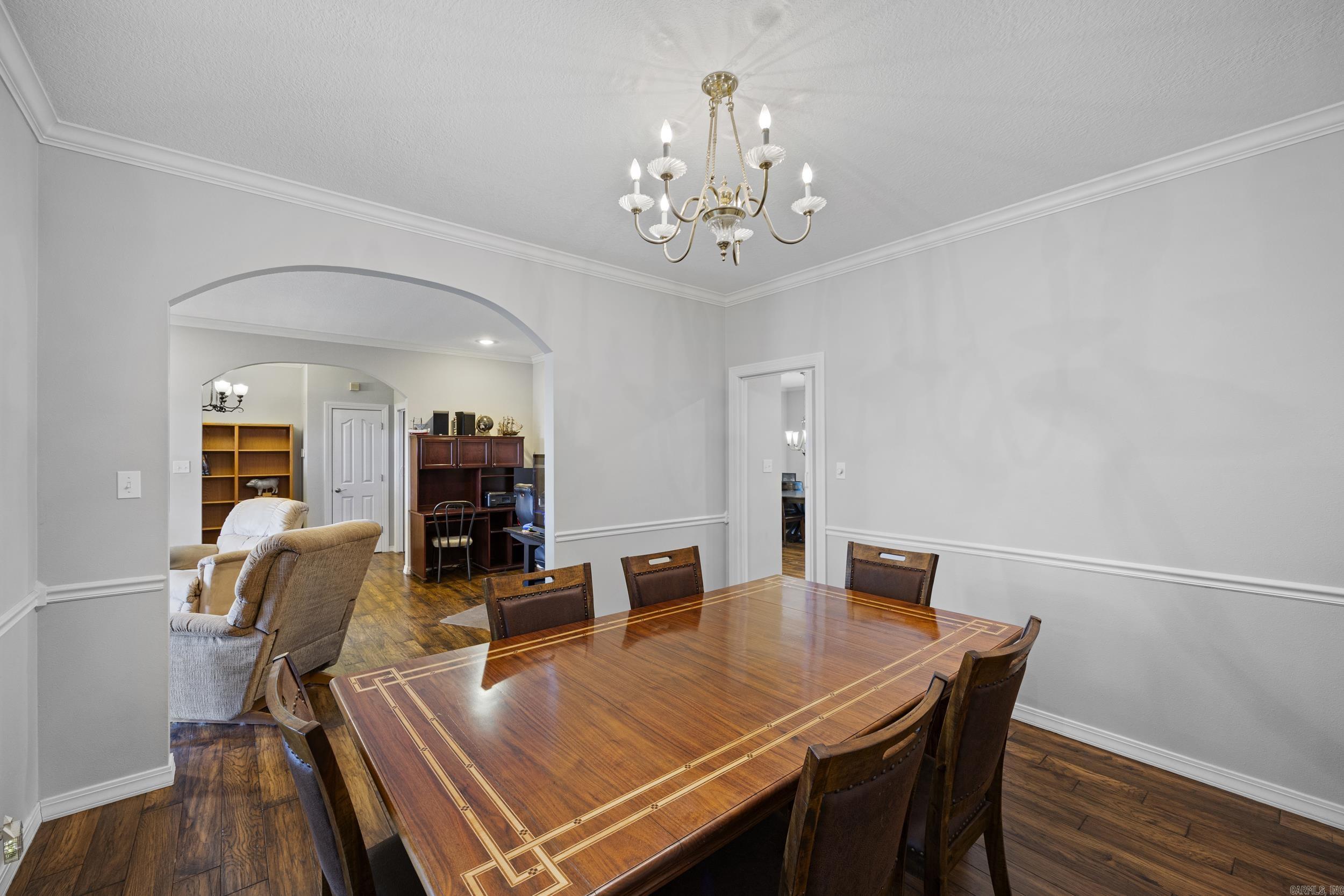 12 W Ridgeline Dr Russellville, AR 72802