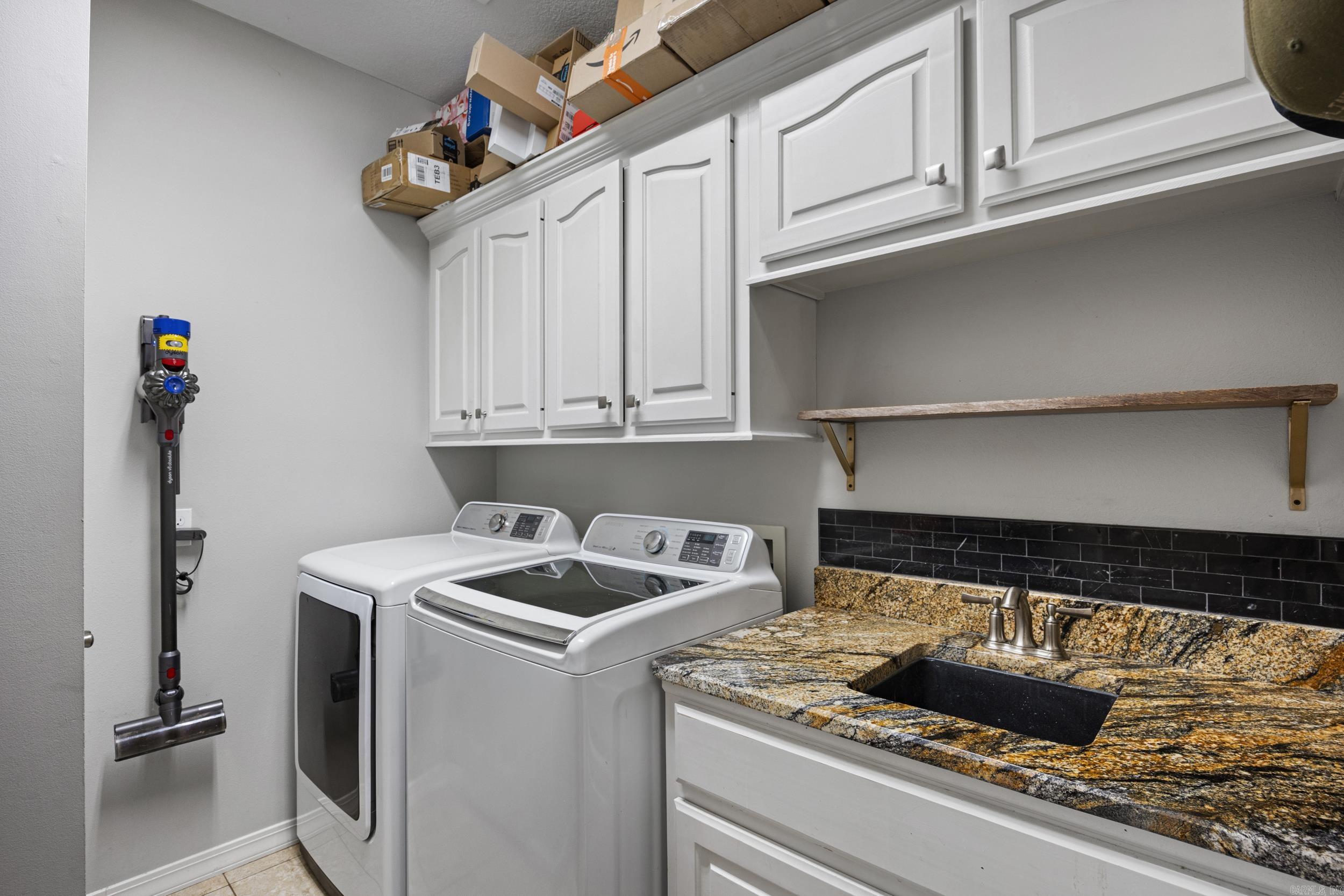 12 W Ridgeline Dr Russellville, AR 72802