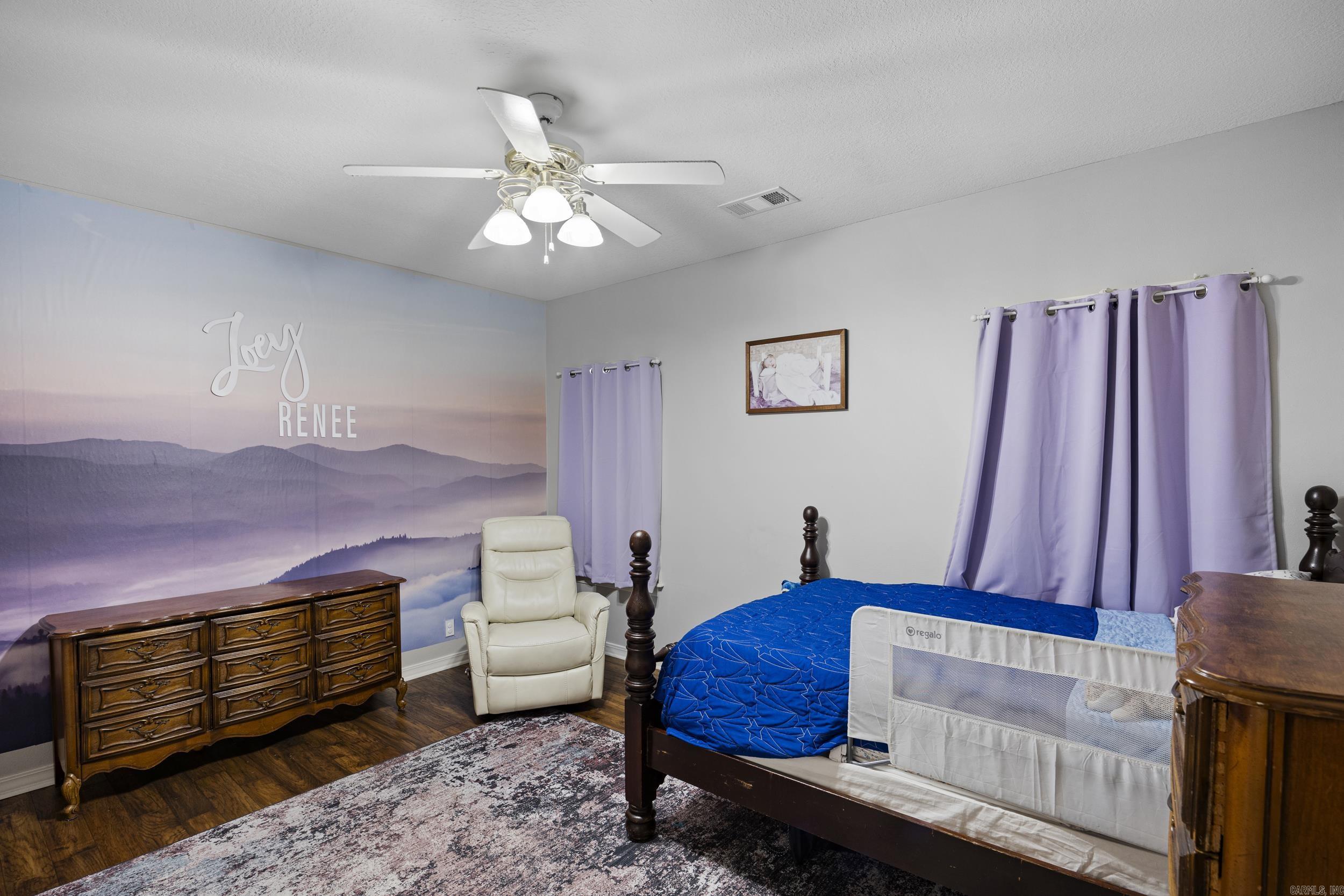 12 W Ridgeline Dr Russellville, AR 72802