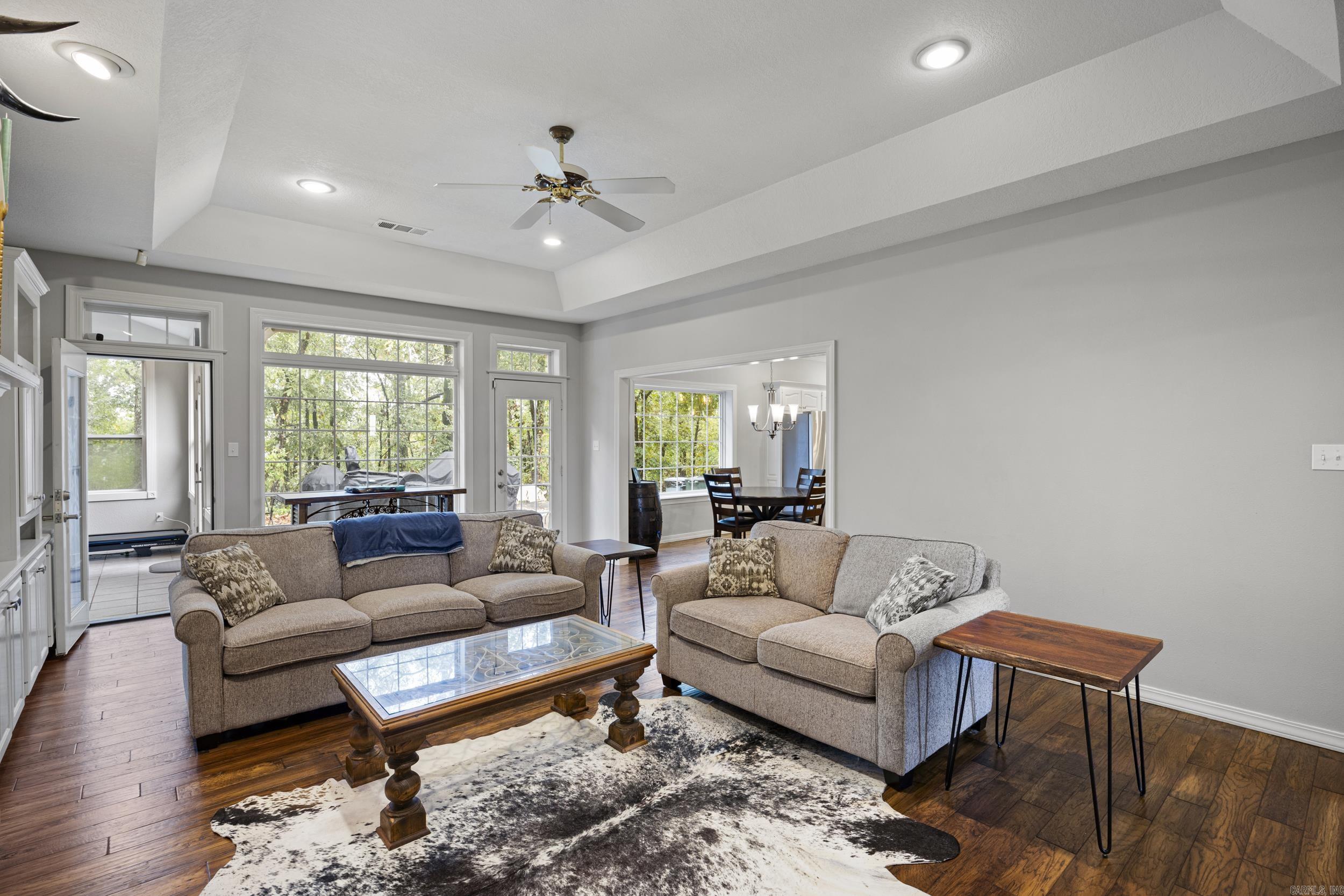 12 W Ridgeline Dr Russellville, AR 72802