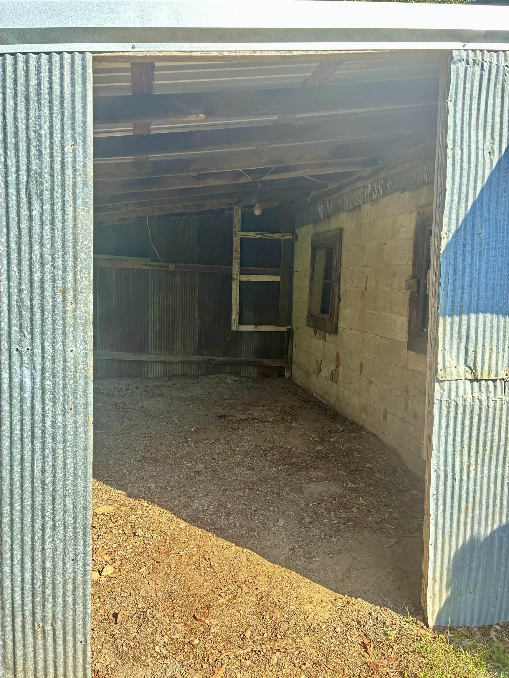 202 E Bennett St.  Letona, AR