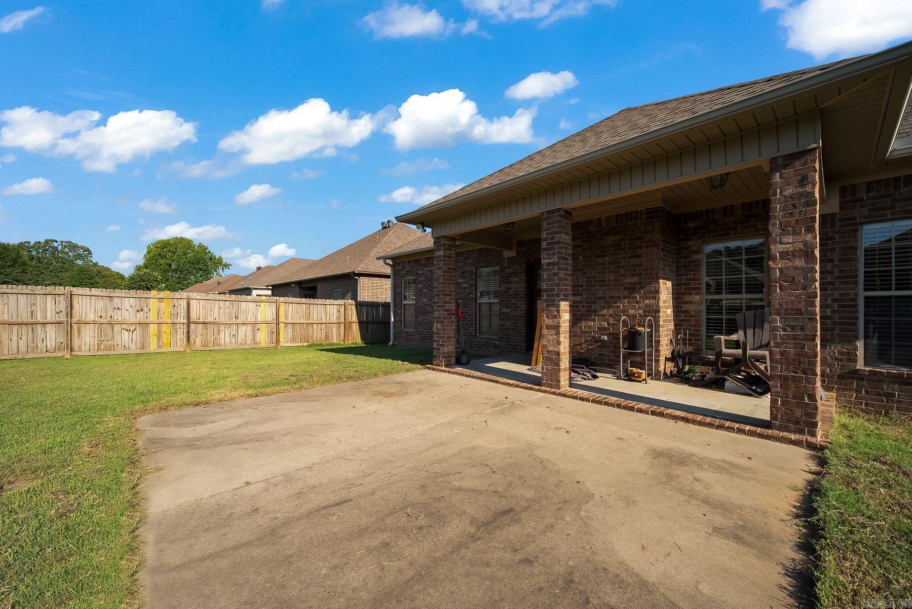 14 Oak Tree  Conway, AR
