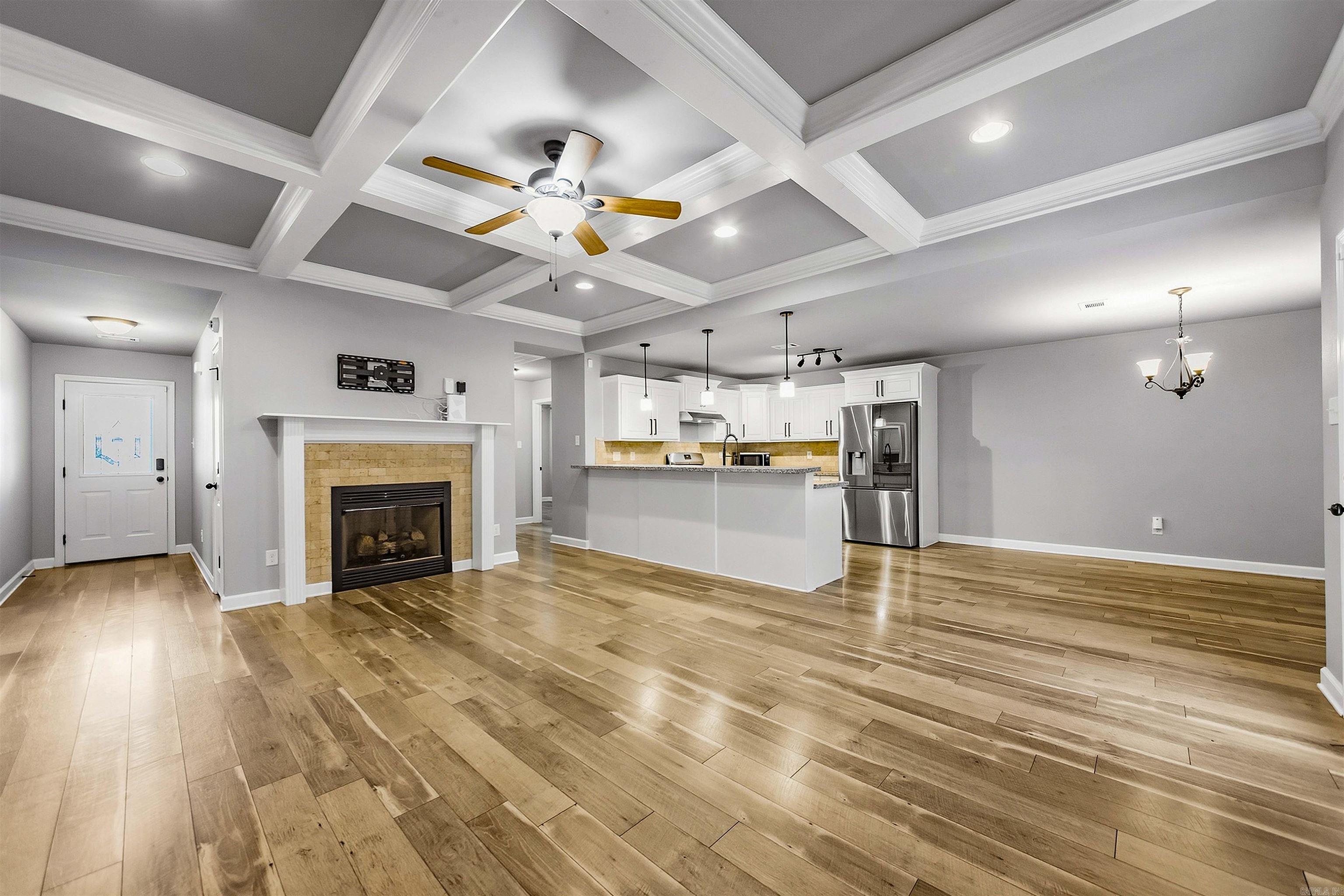 69 Smarty Jones Circle — photo 2