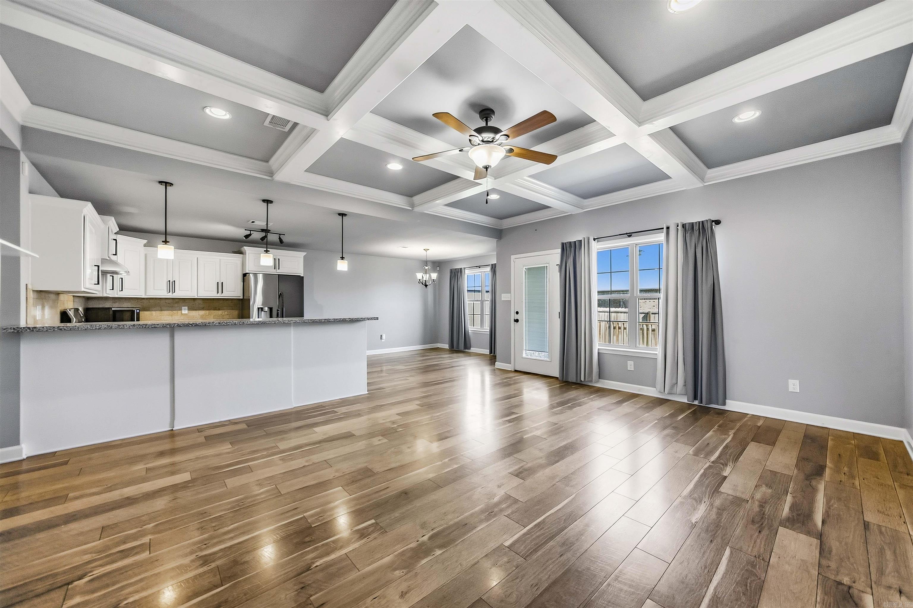 69 Smarty Jones Circle — photo 4