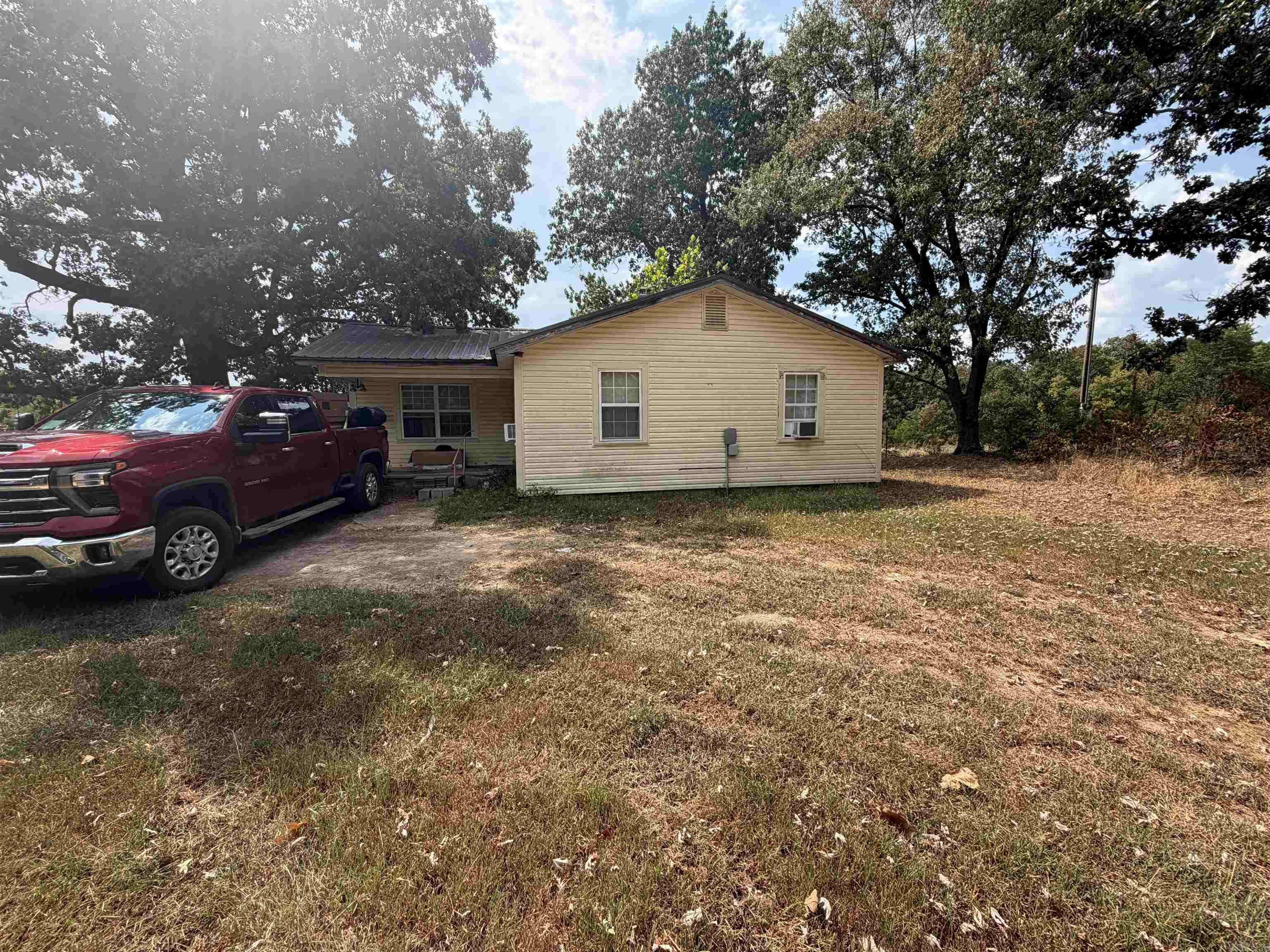 571  Madison 1490  Huntsville, AR