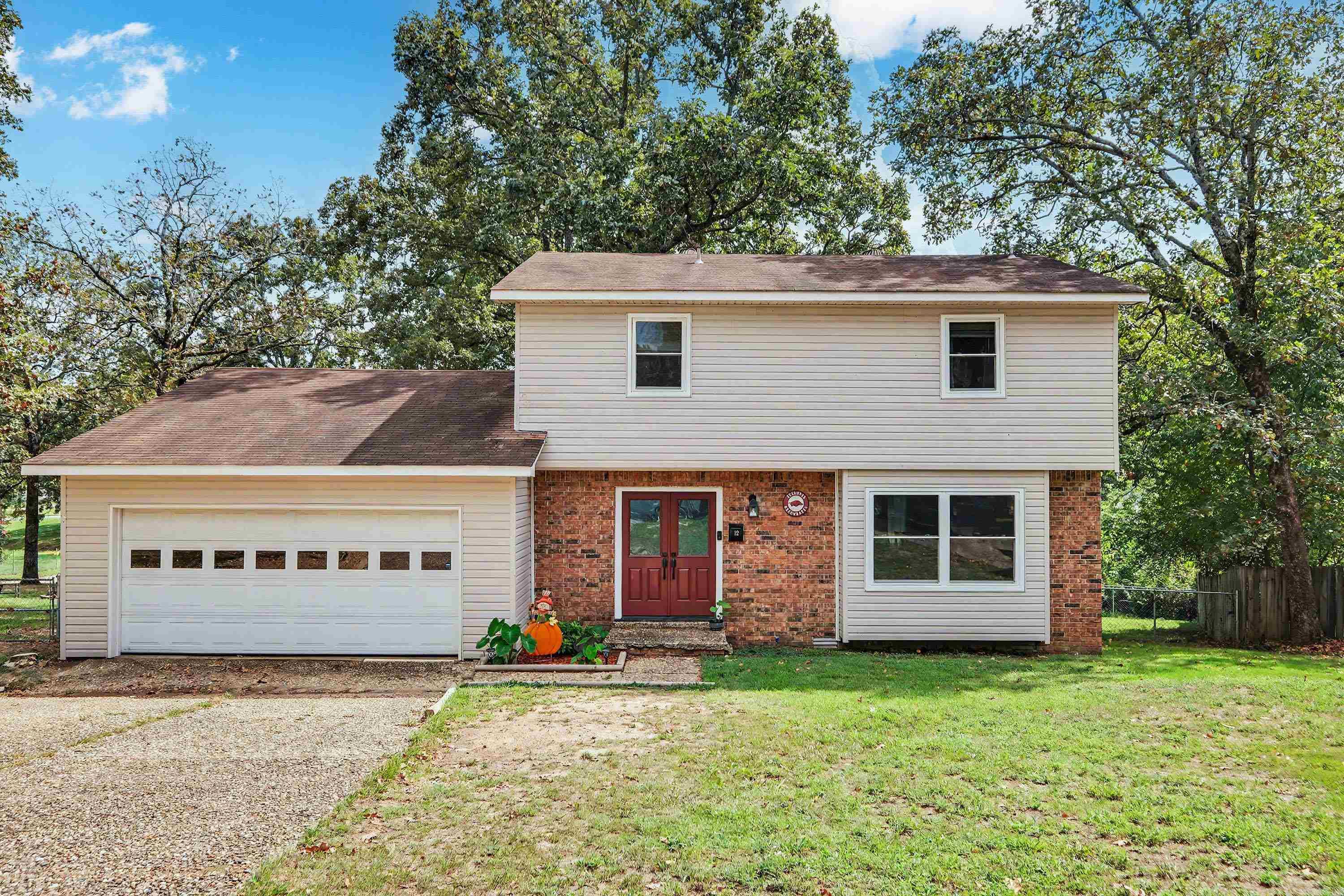 12 Sallisaw Ct — exterior