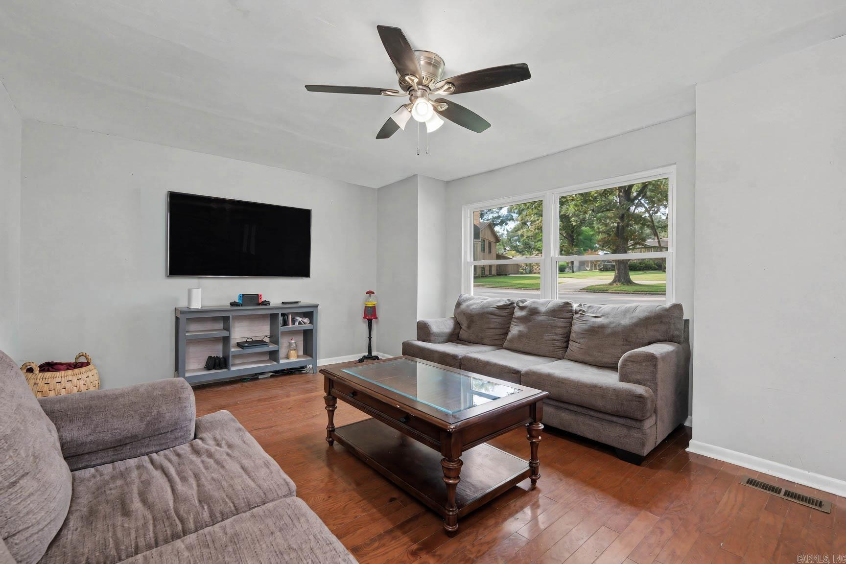 12 Sallisaw Ct  North Little Rock, AR