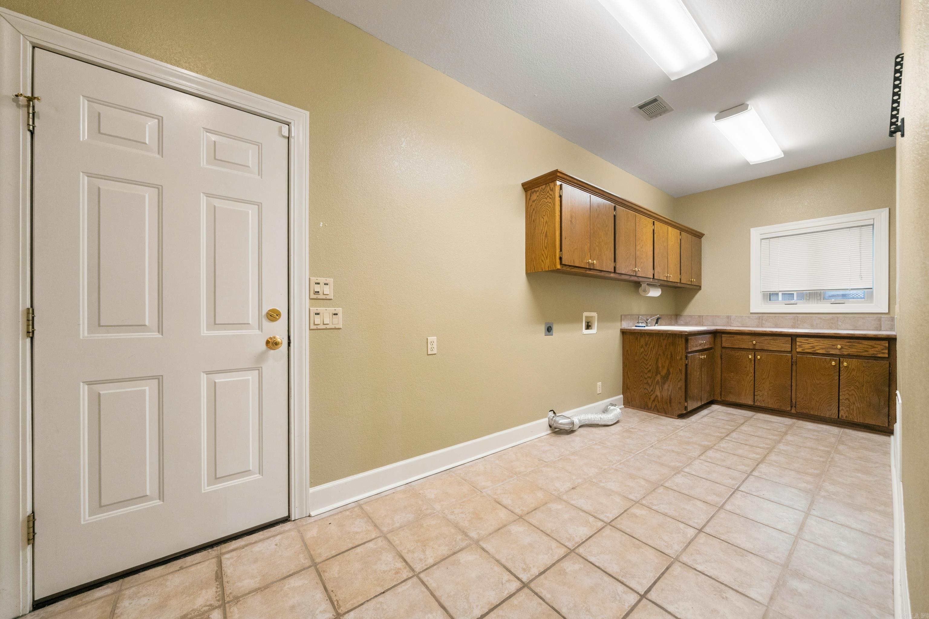 3 Ibi Lane Hot Springs Village, AR 71909-2101