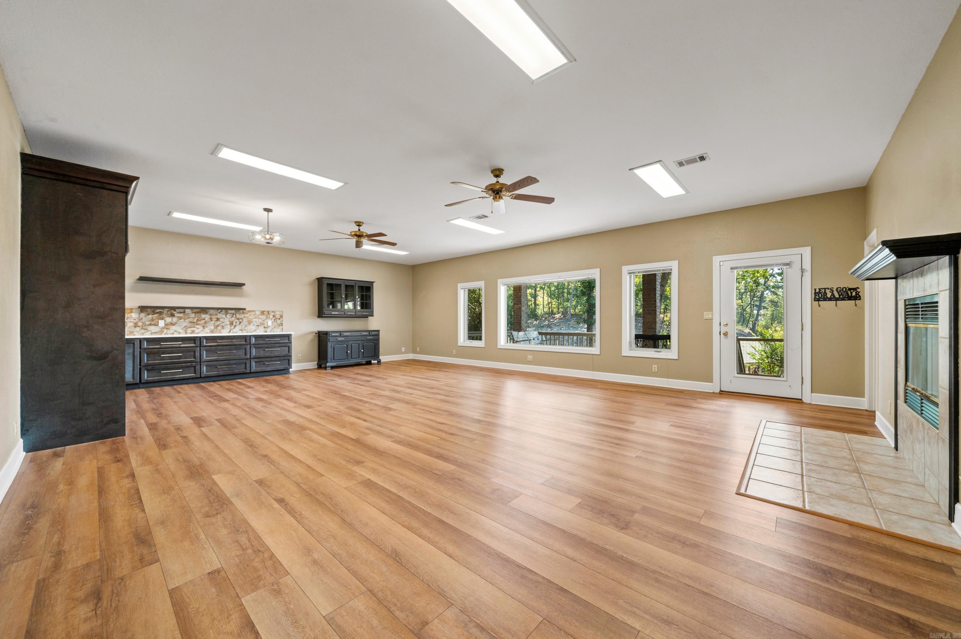 3 Ibi Lane Hot Springs Village, AR 71909-2101