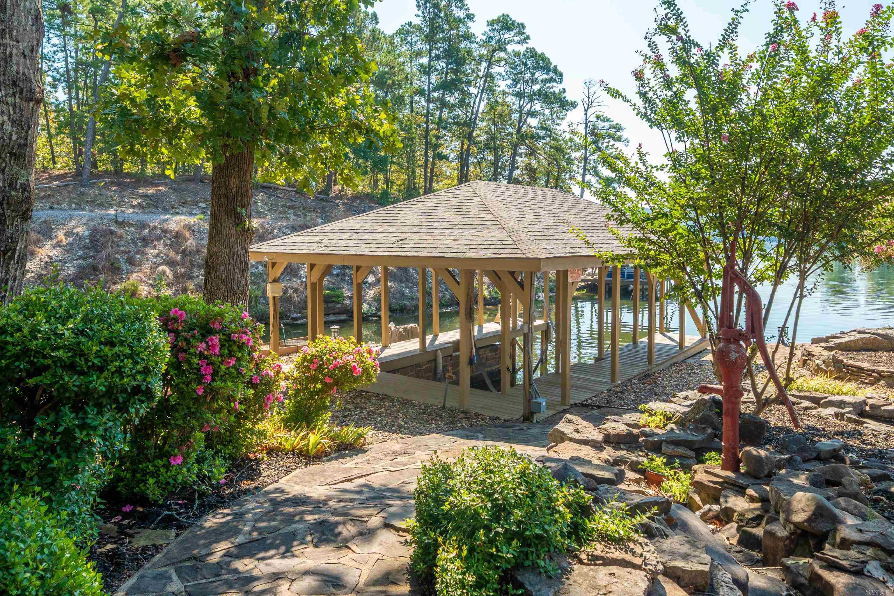 3 Ibi Lane Hot Springs Village, AR 71909-2101