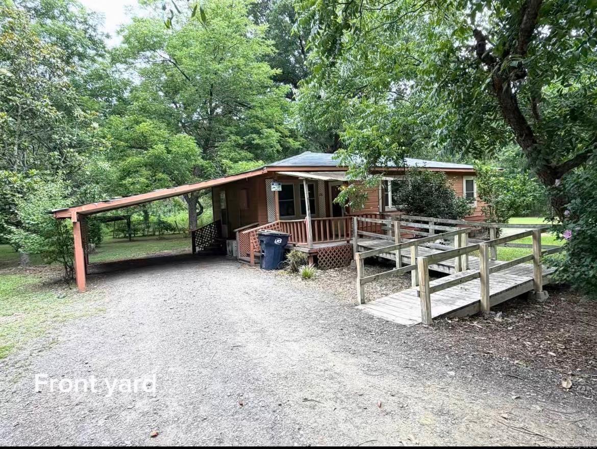 281 Blackwell Road — exterior